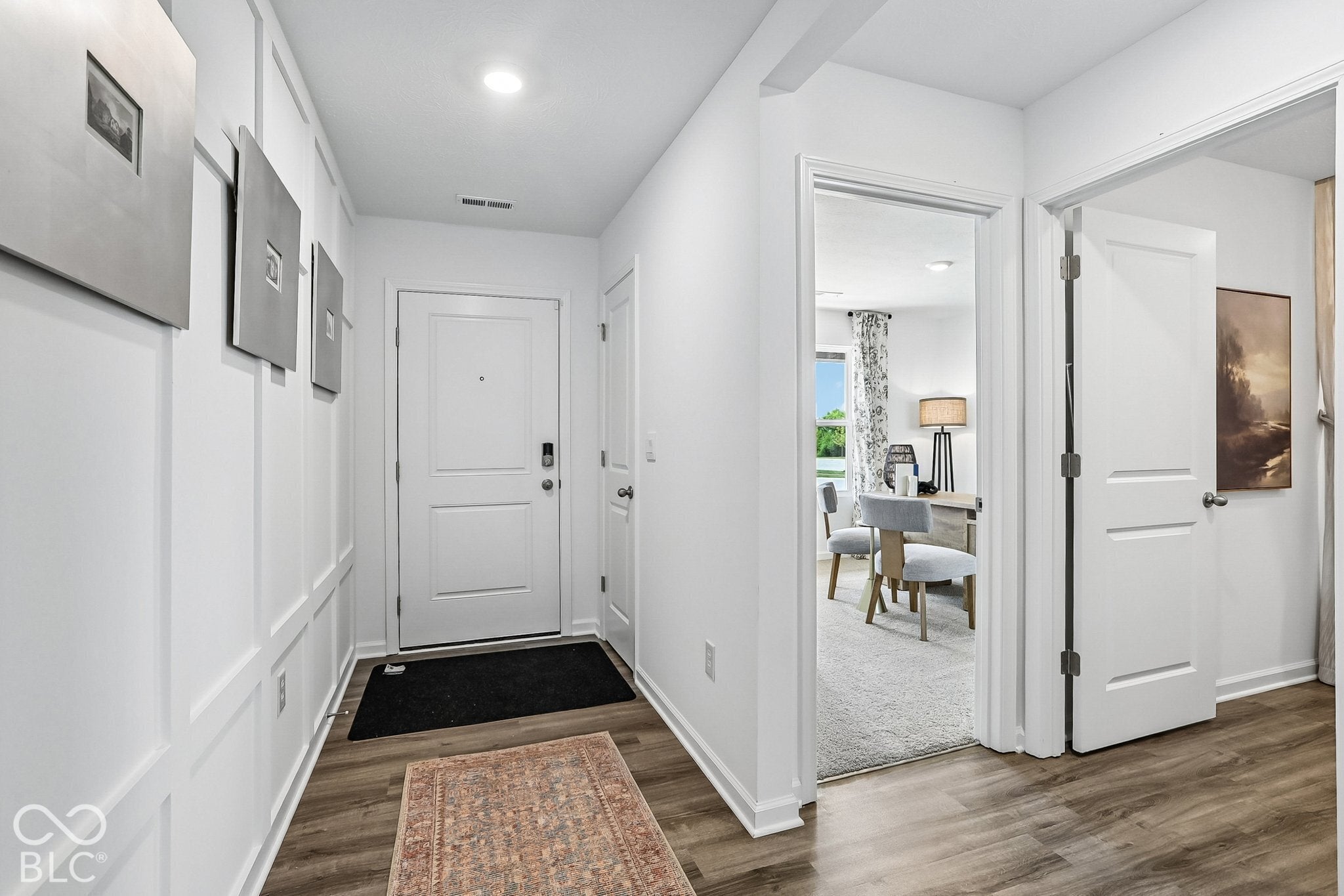 3176 W Vintage Street