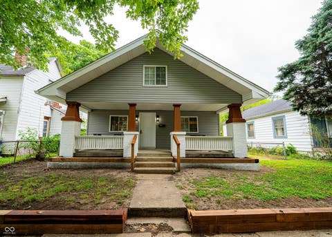 Photo of 2408 Pearl Street, Anderson, IN 46016 (MLS # 22120636)
