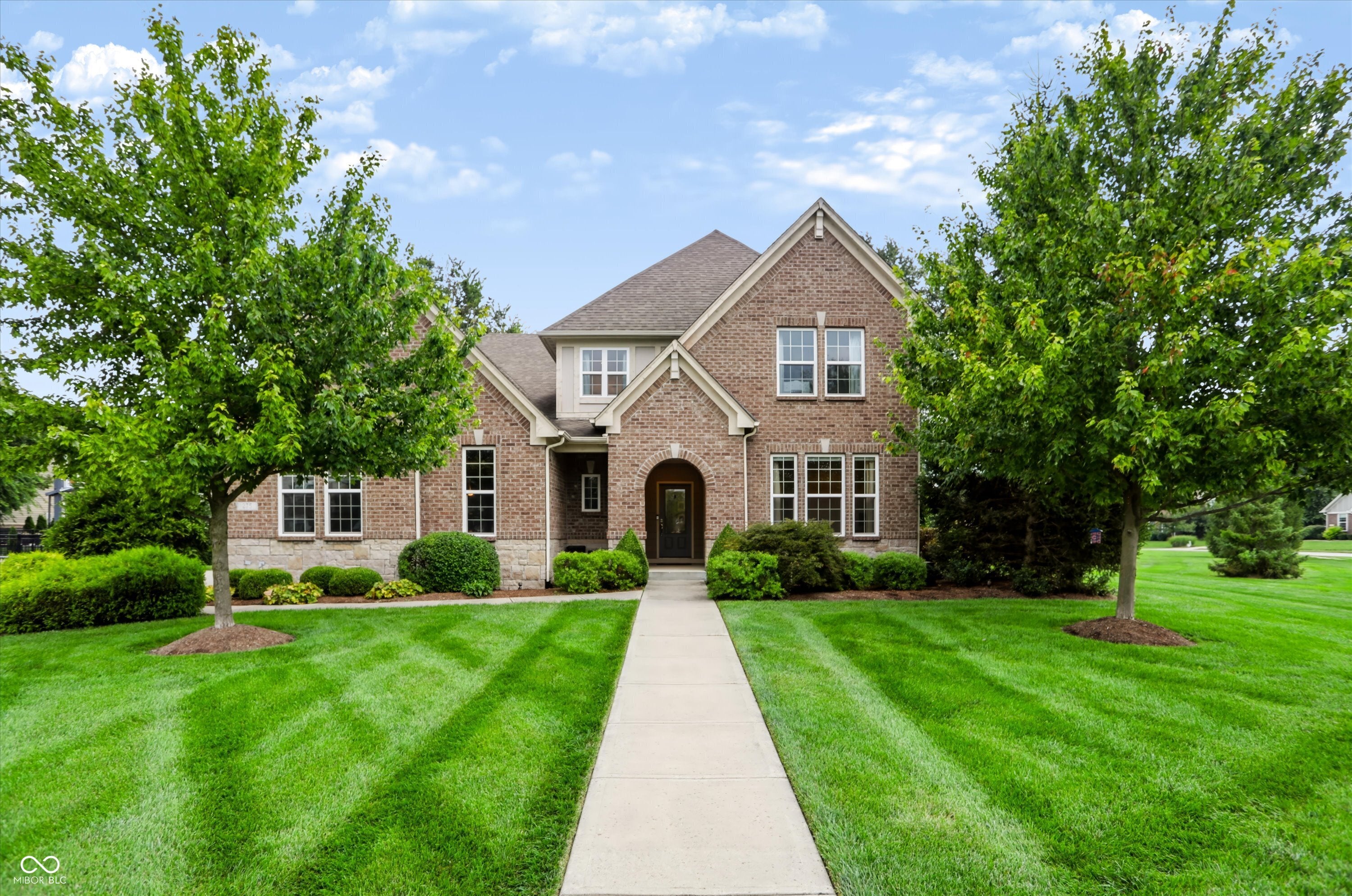 275 N Bend Drive