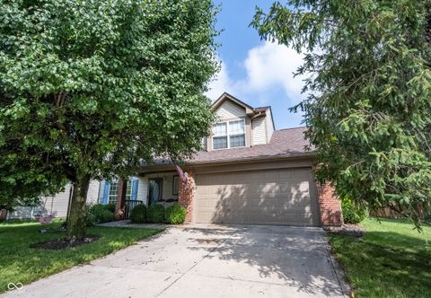Photo of 12526 Clearview Lane, Indianapolis, IN 46236 (MLS # 22107602)