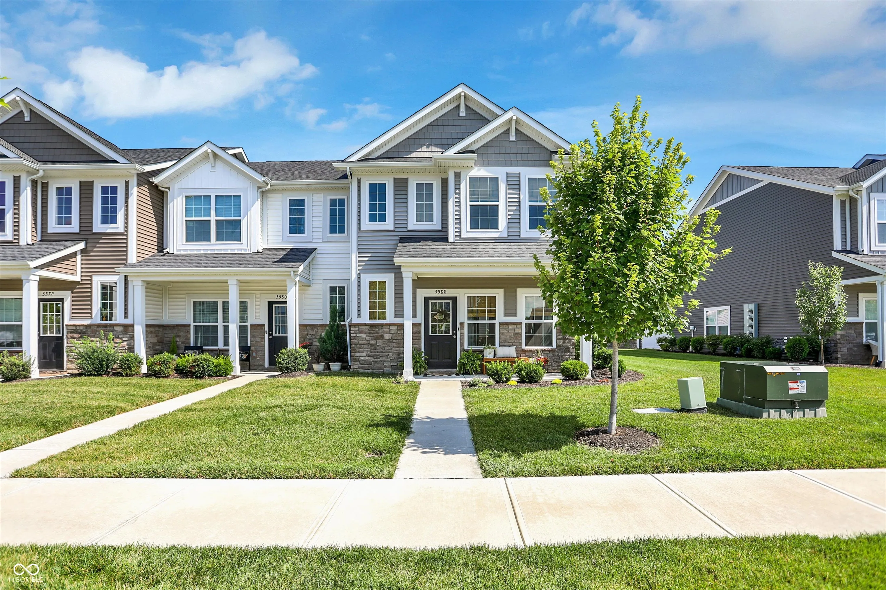 Westfield, Indiana 46074, United States, 3 Bedrooms Bedrooms, ,3 BathroomsBathrooms,Residential,Active,171228