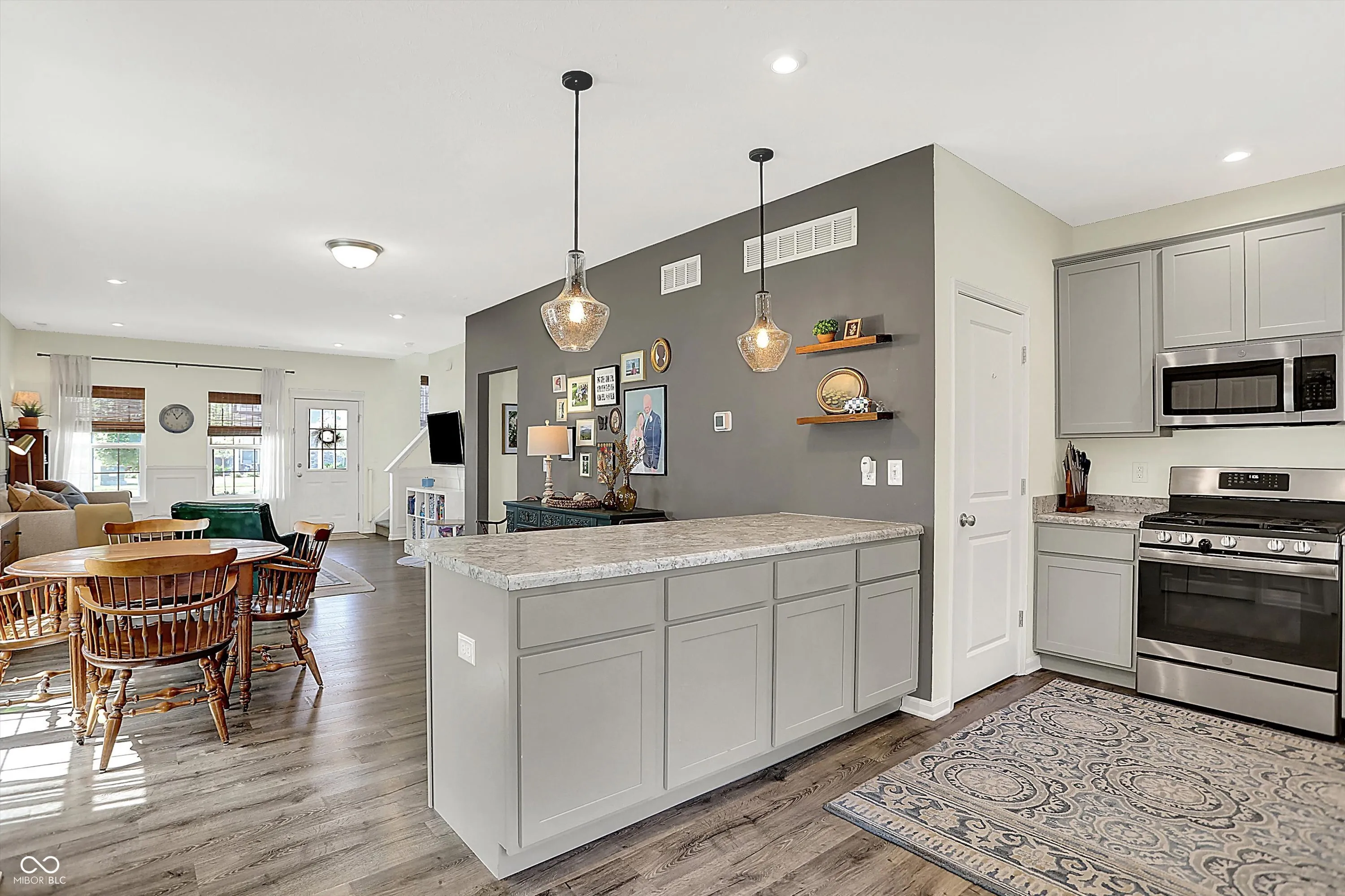 Westfield, Indiana 46074, United States, 3 Bedrooms Bedrooms, ,3 BathroomsBathrooms,Residential,Active,171228