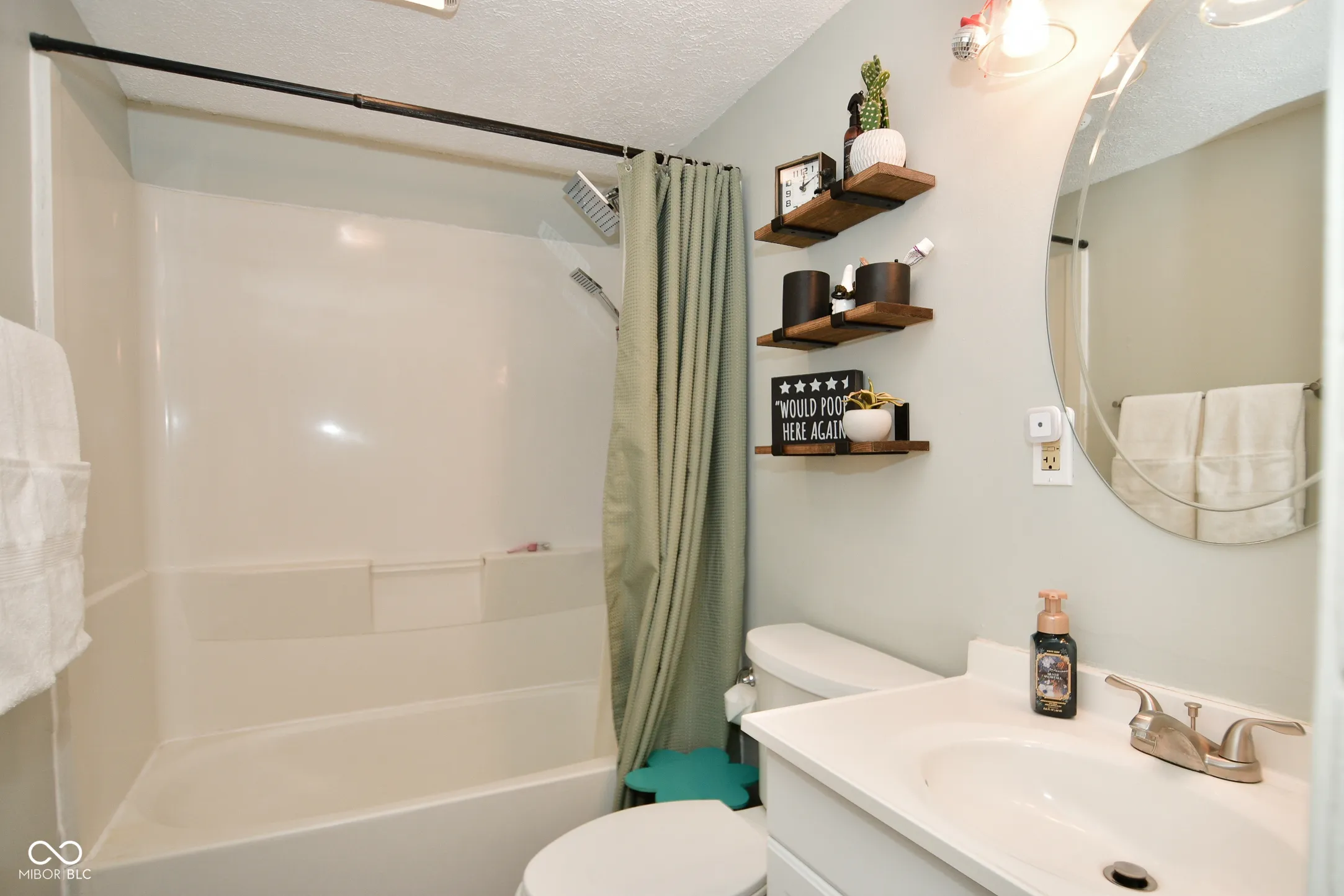 Franklin, Indiana 46131, United States, 3 Bedrooms Bedrooms, ,1 BathroomBathrooms,Residential,Pending,12430