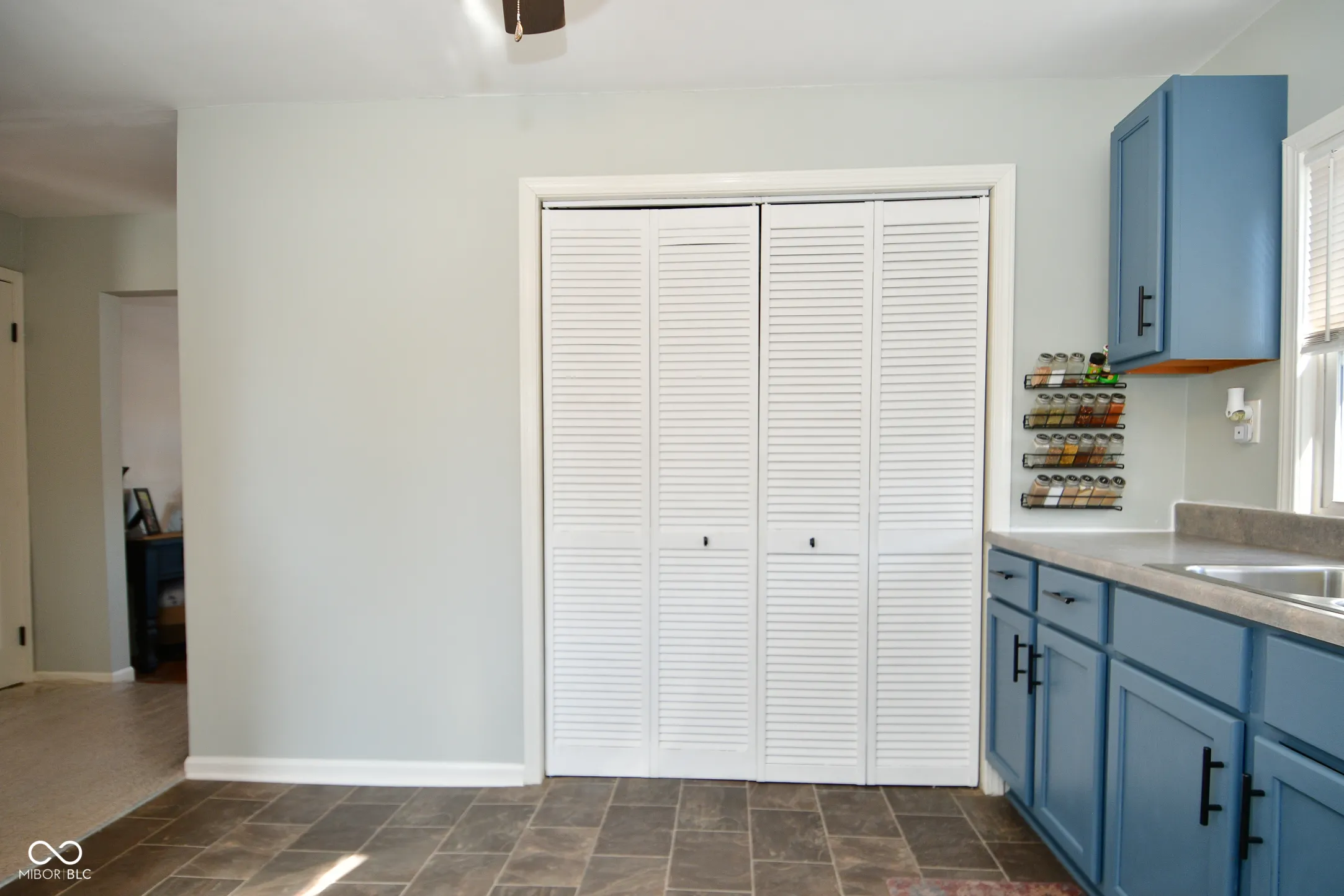 Franklin, Indiana 46131, United States, 3 Bedrooms Bedrooms, ,1 BathroomBathrooms,Residential,Pending,12430