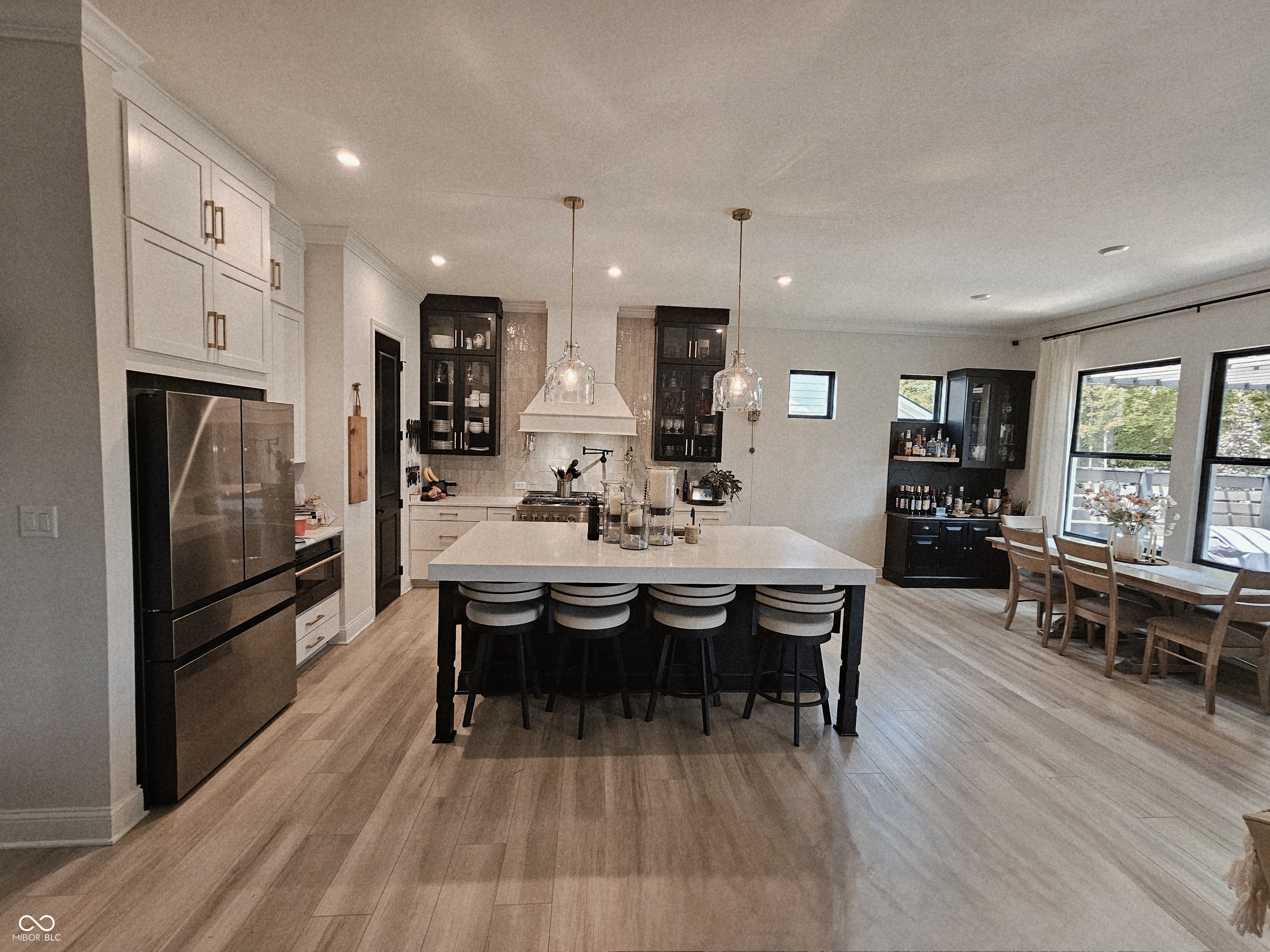 5686 Ellie Court
