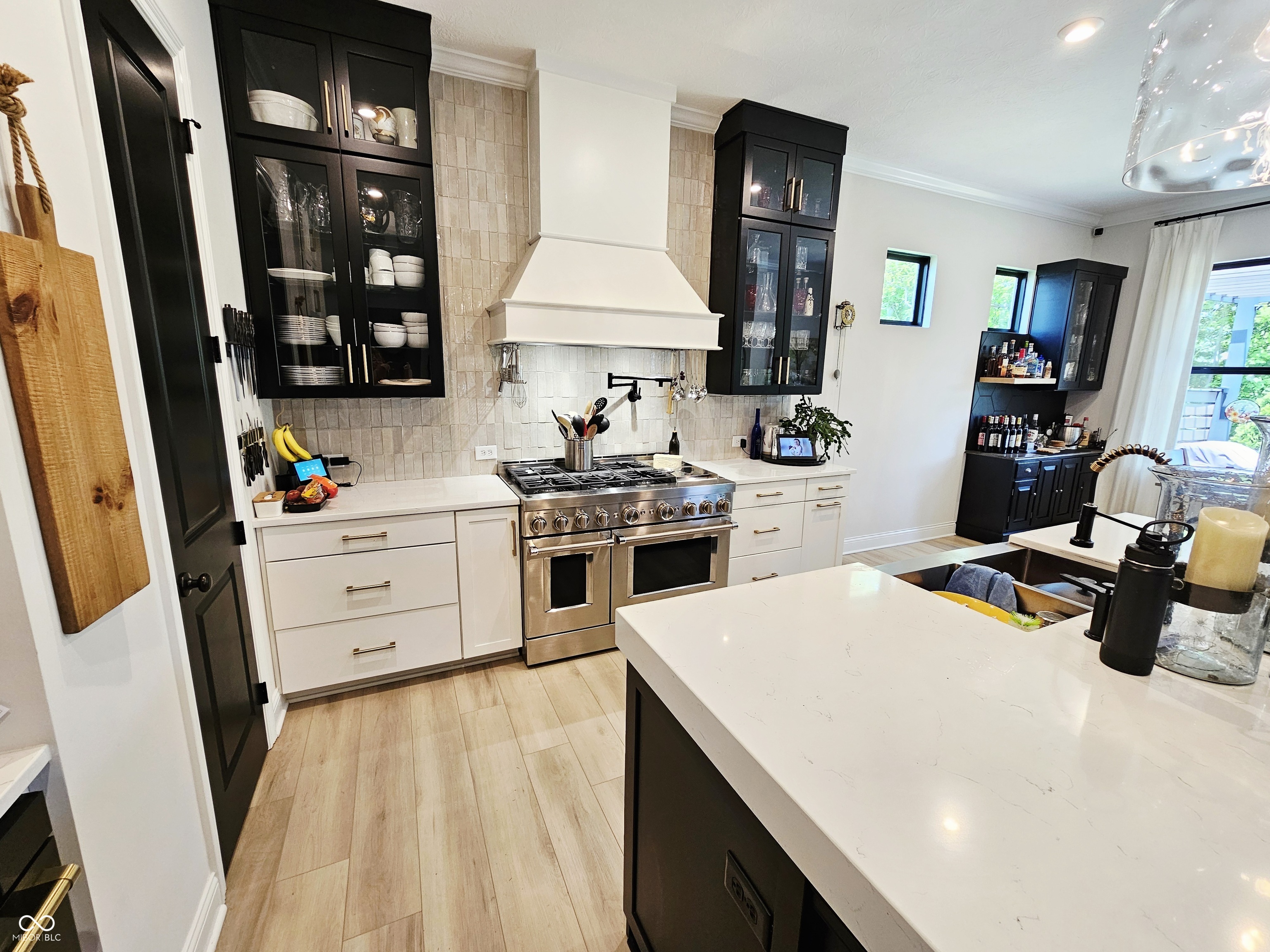 5686 Ellie Court
