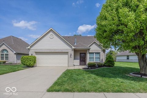 Photo of 1594 Stonewall Drive, Greenfield, IN 46140 (MLS # 22076995)
