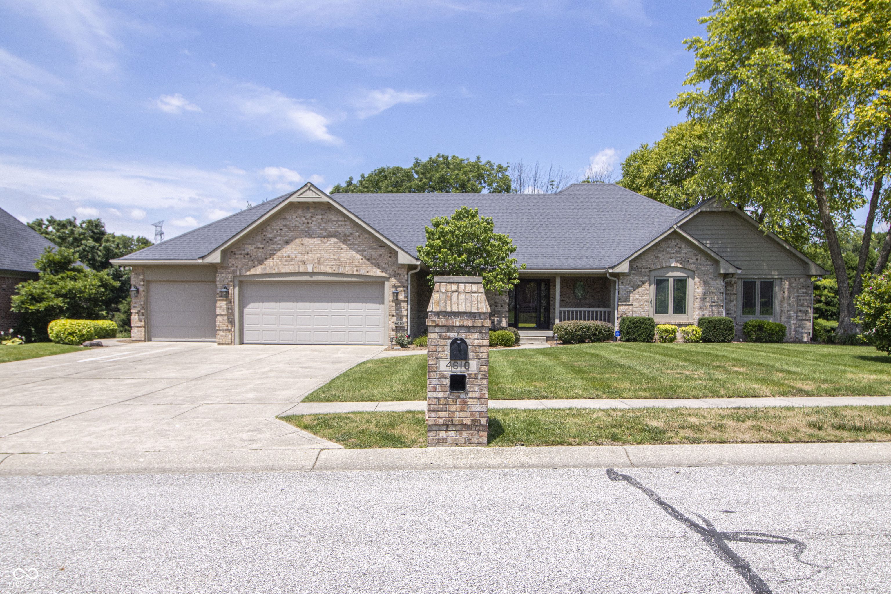 4610 Fox Moor Place