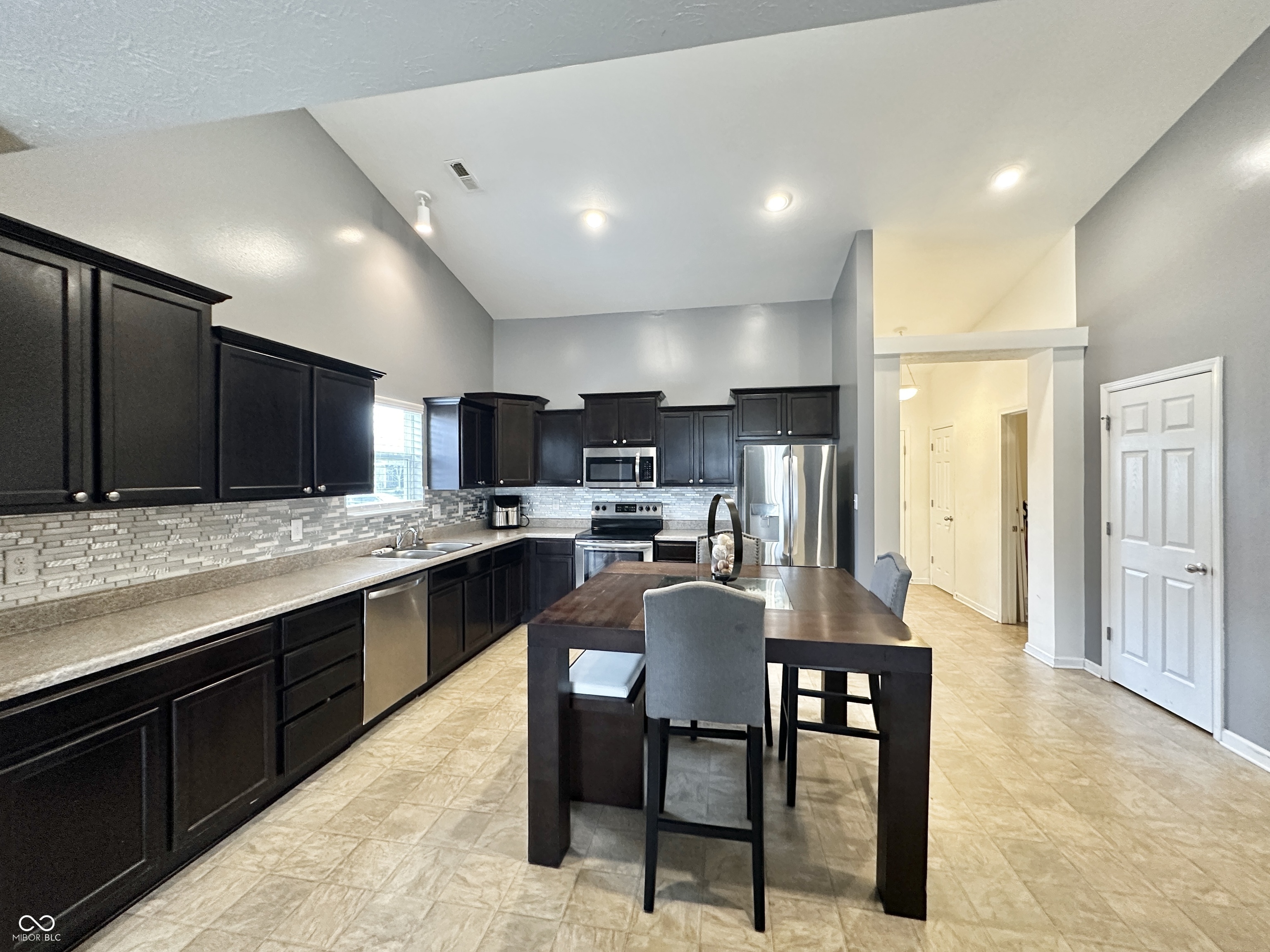 2698 Cabin Hill Road