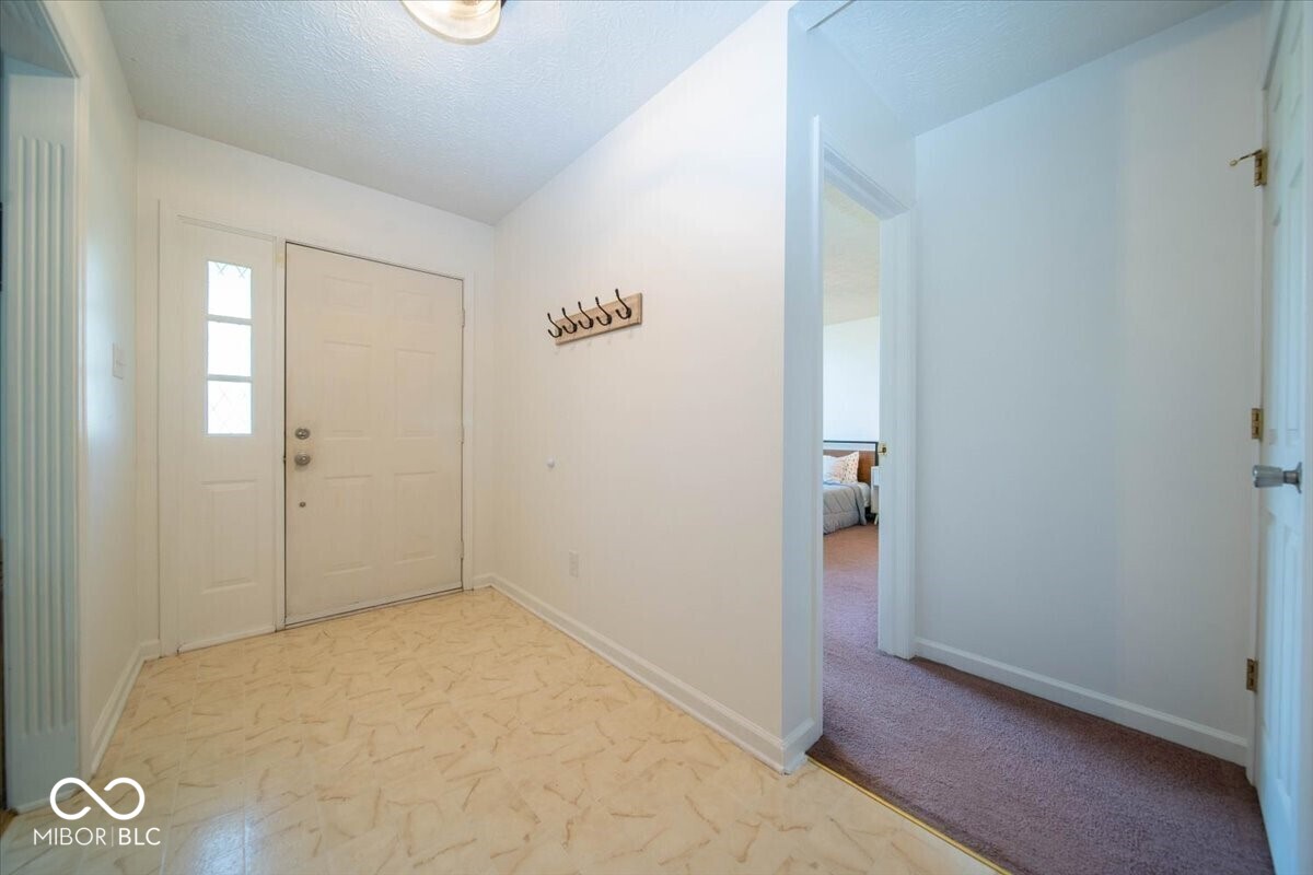 1662 Acorn Road