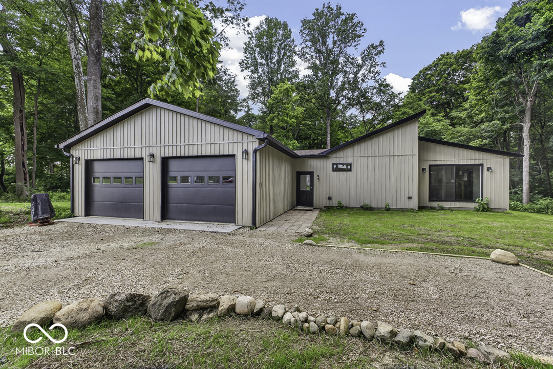 6888 S State Road 44