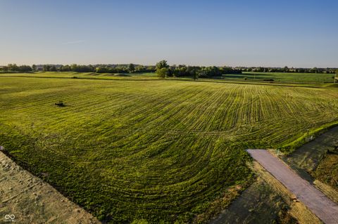 1830 Windy Hills Drive Zionsville IN 46077