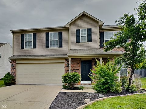 Photo of 12442 Quarterback Lane, Fishers, IN 46037 (MLS # 22095878)