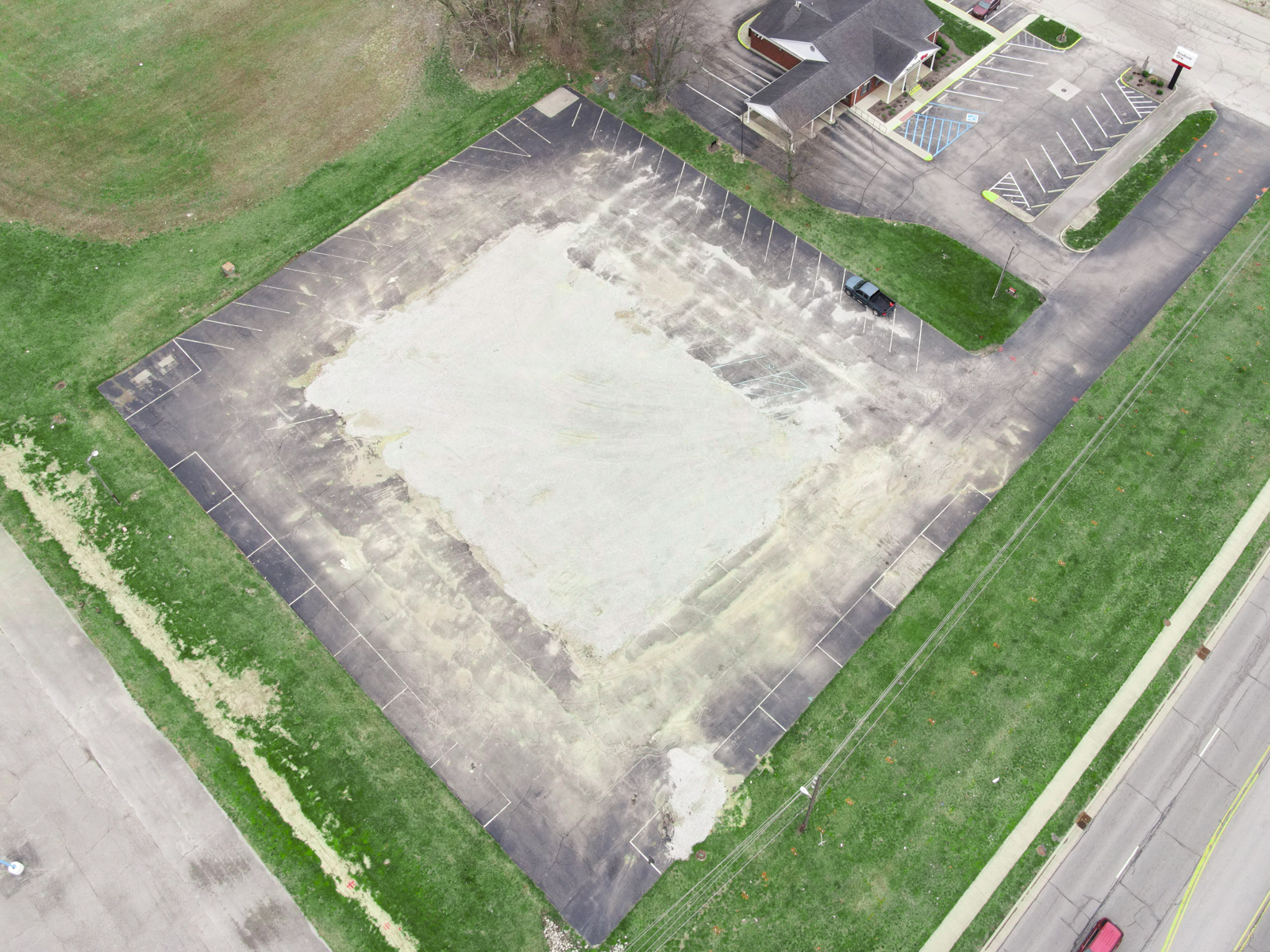 1600 E State Road 44