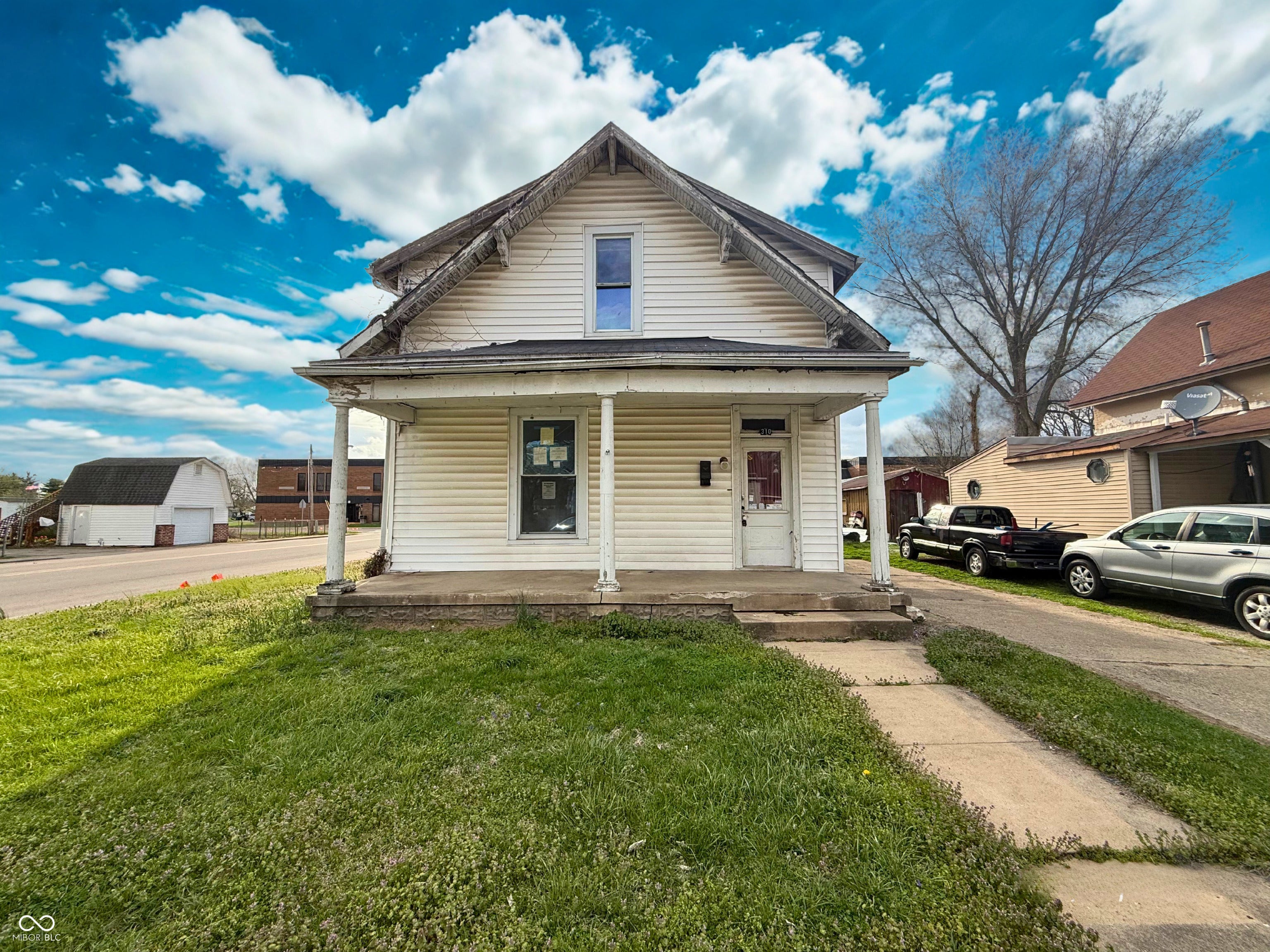 310 S Pleasant Street