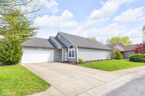 Photo of 6658 Aintree Court, Indianapolis, IN 46250 (MLS # 22095414)