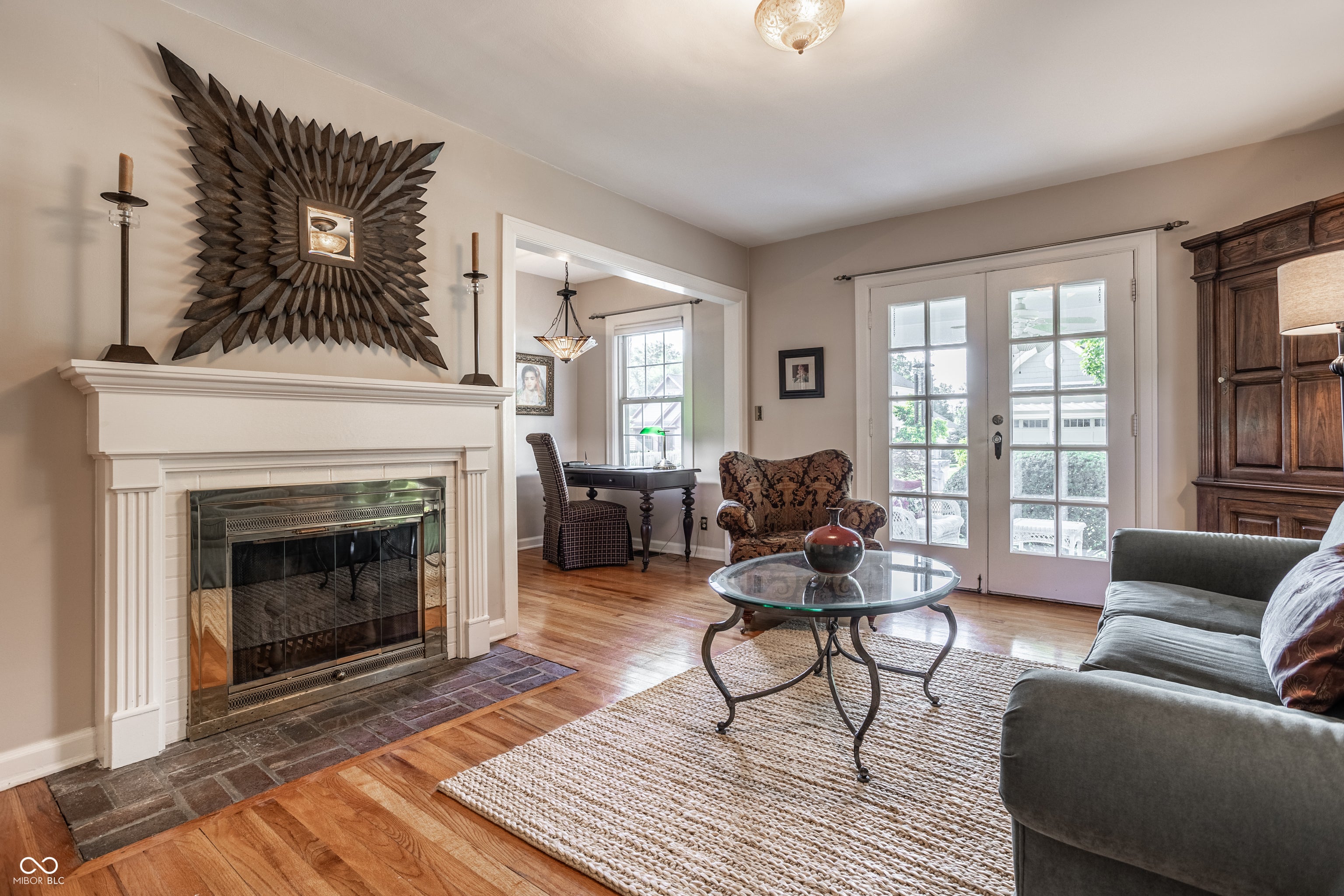 385 S Sixth Street