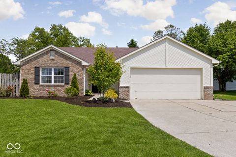 Photo of 7447 Iron Rock Road, Indianapolis, IN 46236 (MLS # 22102042)