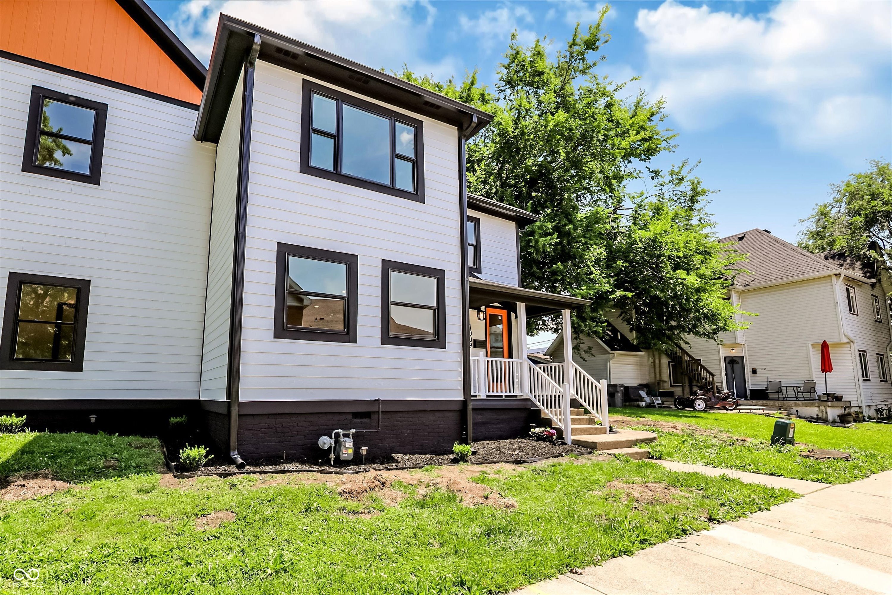 1009 Laurel Street
