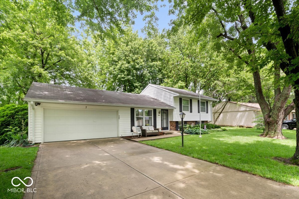 7 Sleepy Hollow Drive
