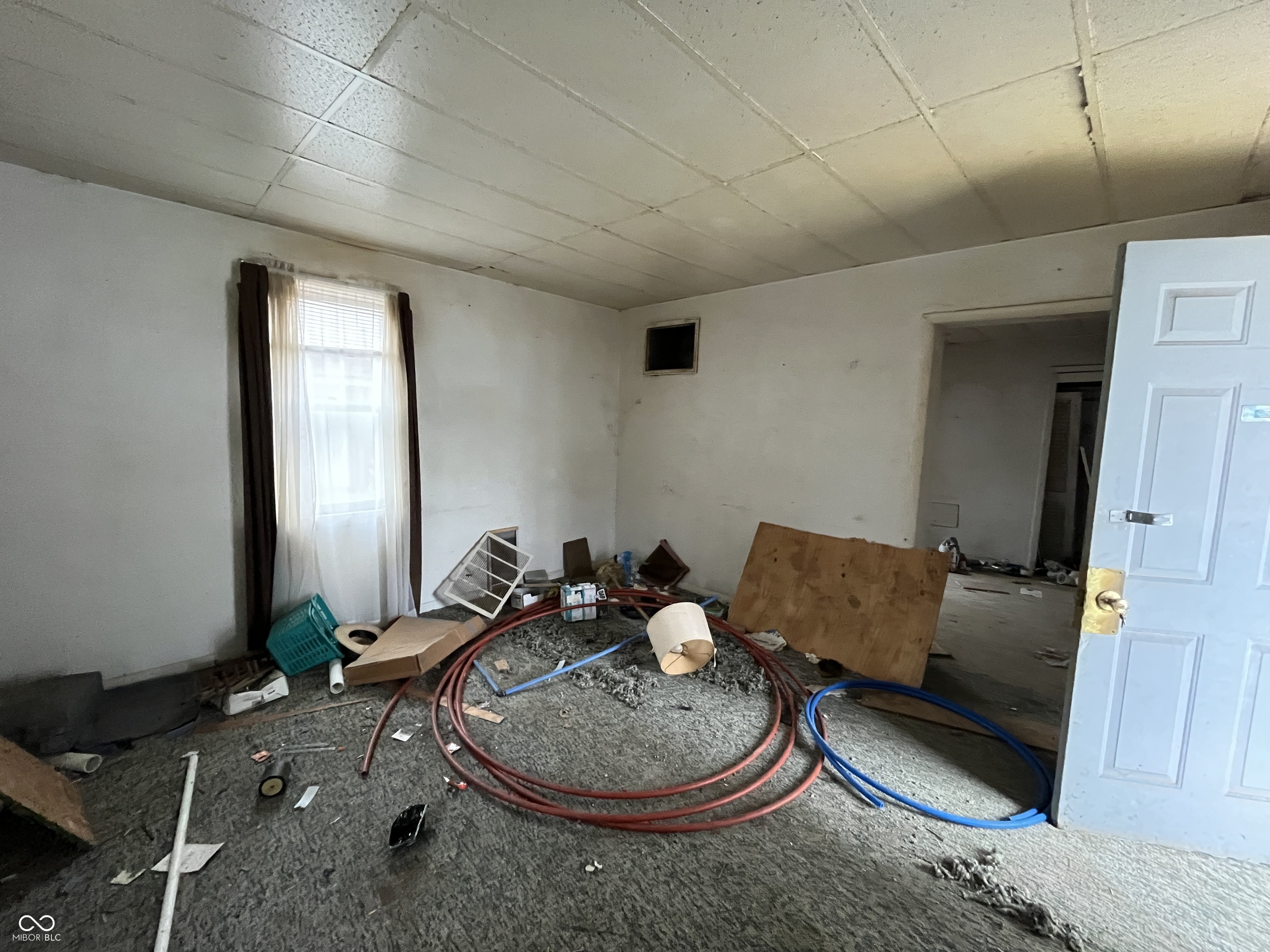 3716 Columbus Avenue