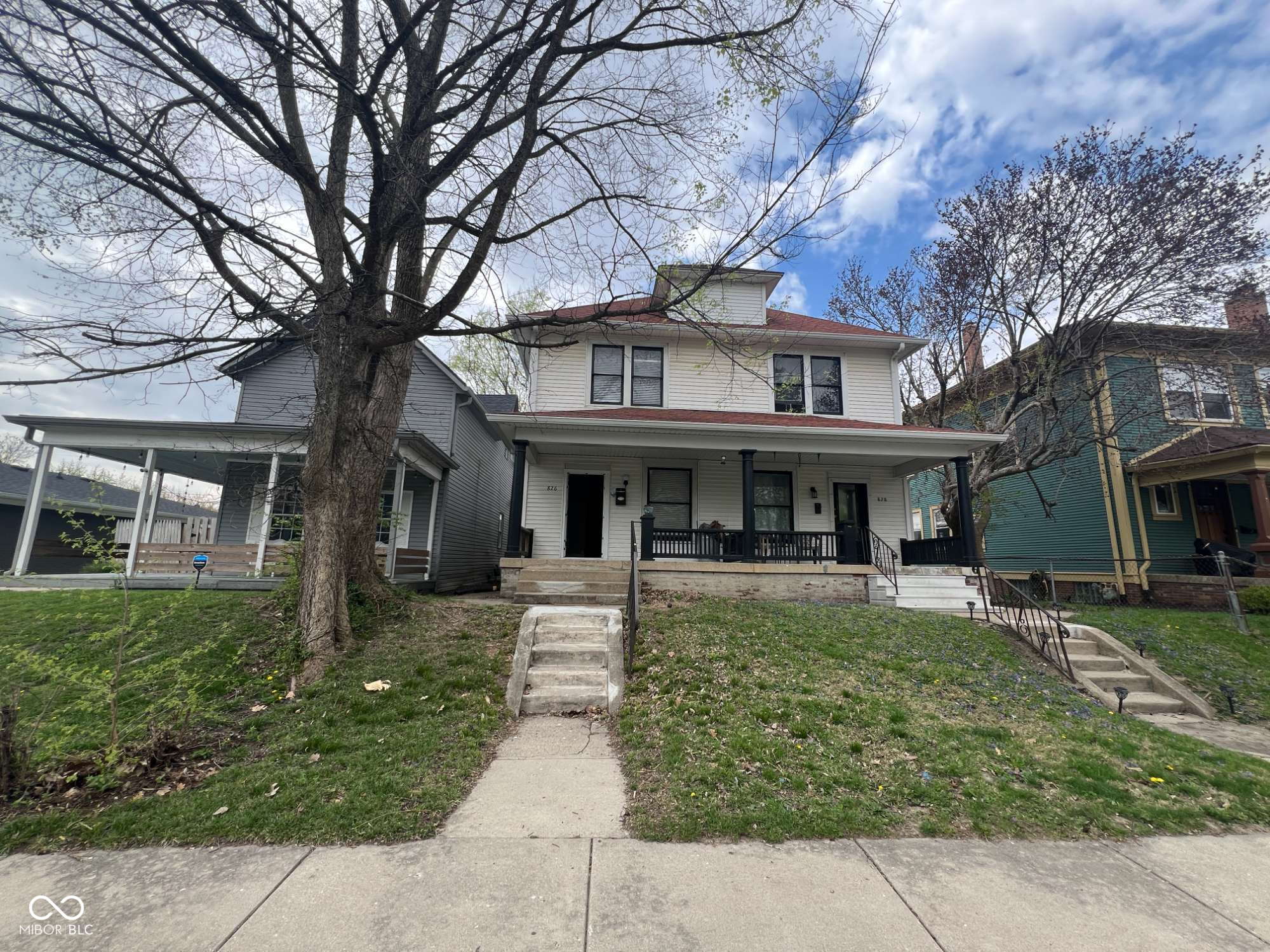 Photo 1 of 21 — 826 N Beville Avenue, Indianapolis, IN 46201