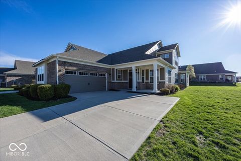 Photo of 17363 Haxby Lane, Westfield, IN 46074 (MLS # 22091034)