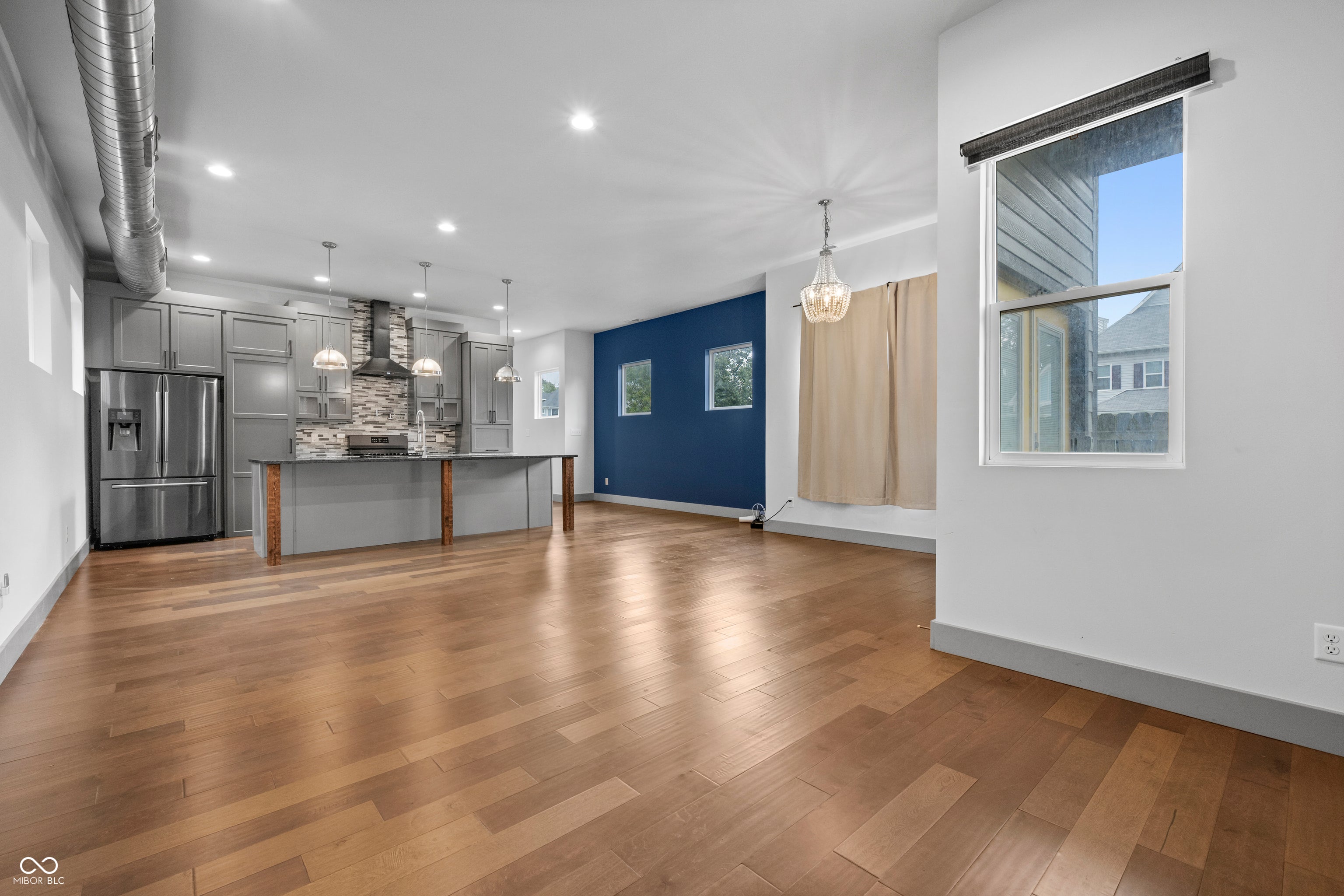 1001 Harlan Street