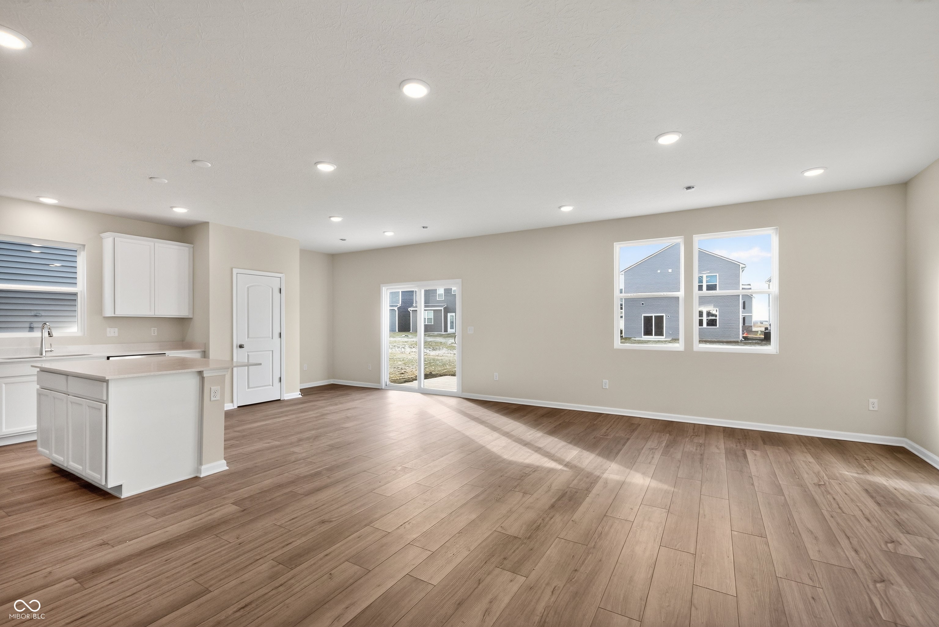 3726 Gordon Drive