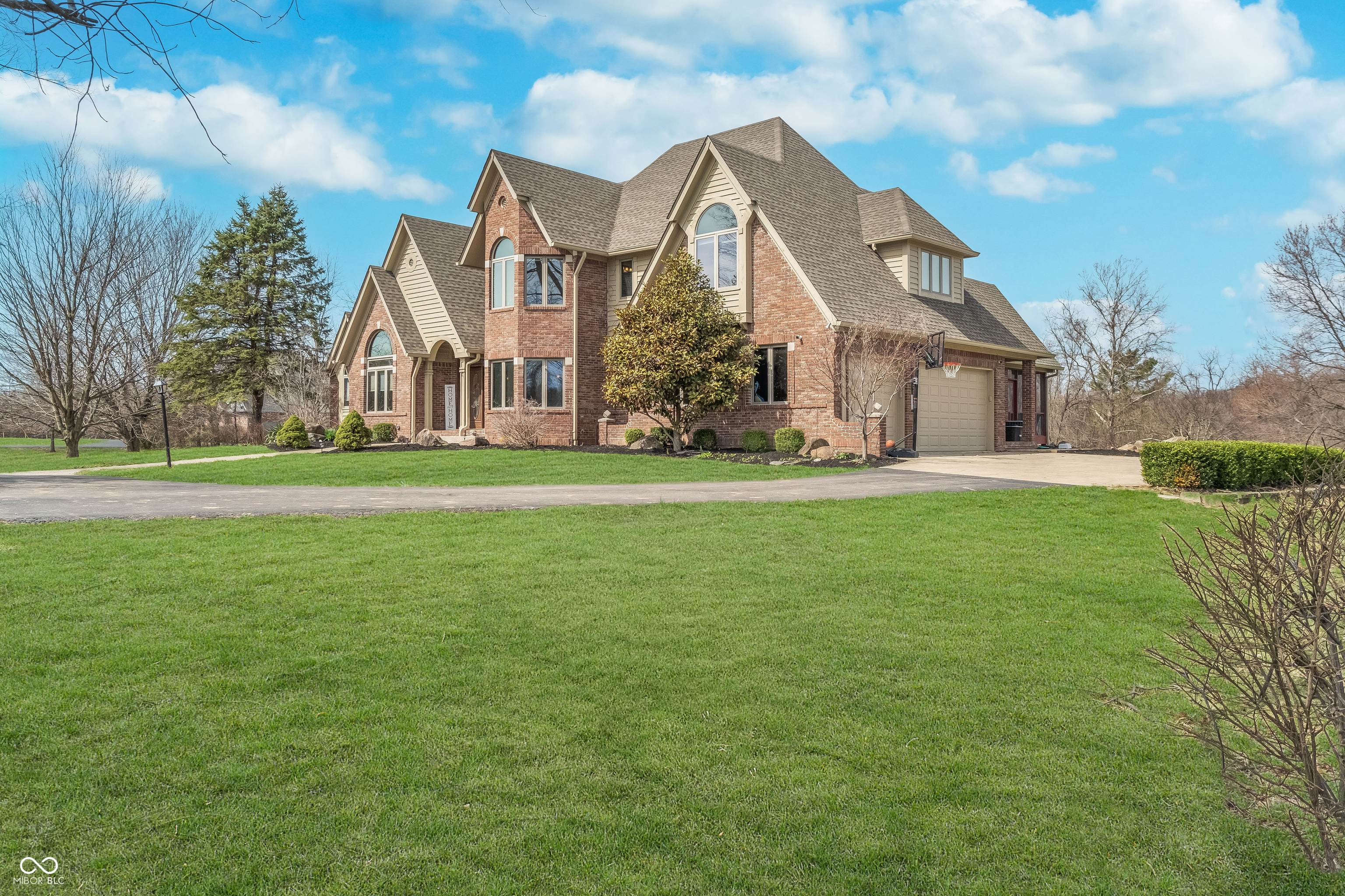 3592 W Smokey Row Road