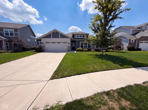 Photo of 12325 Wright Court, Noblesville, IN 46060 (MLS # 22118997)