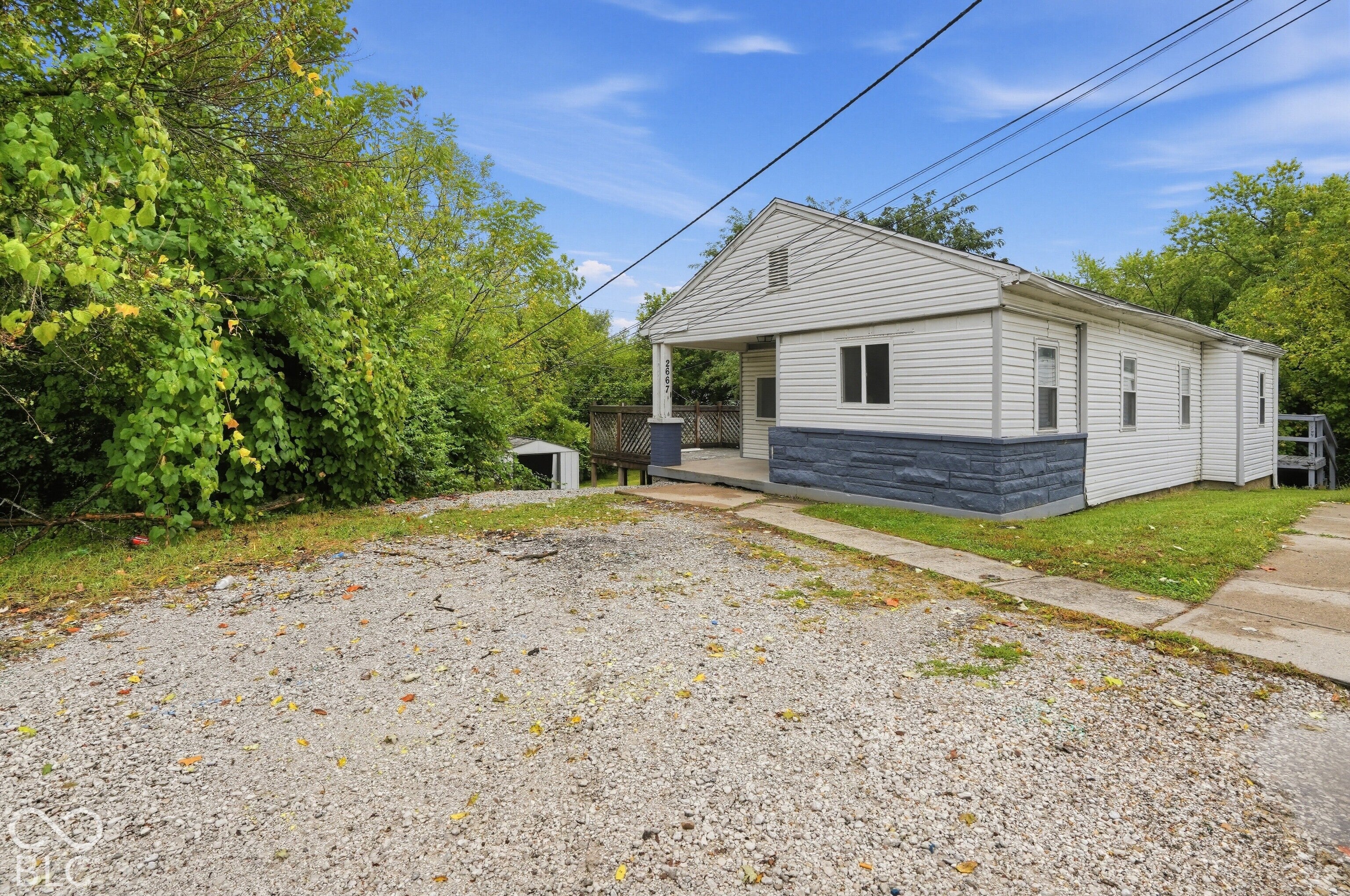 2667 Boyd Avenue