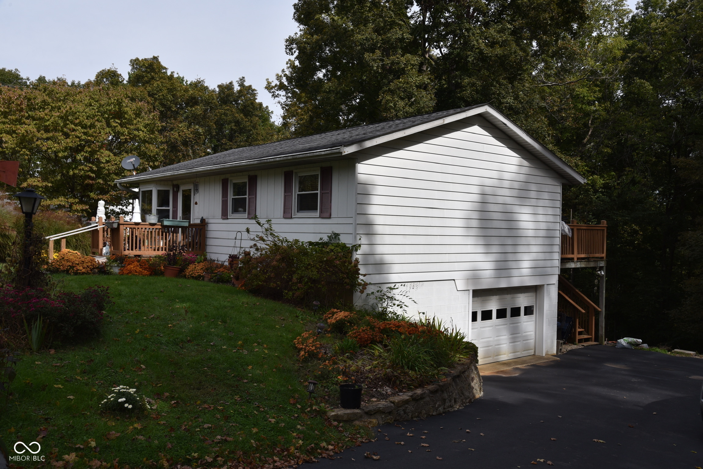 7155 S Shields Ridge Road