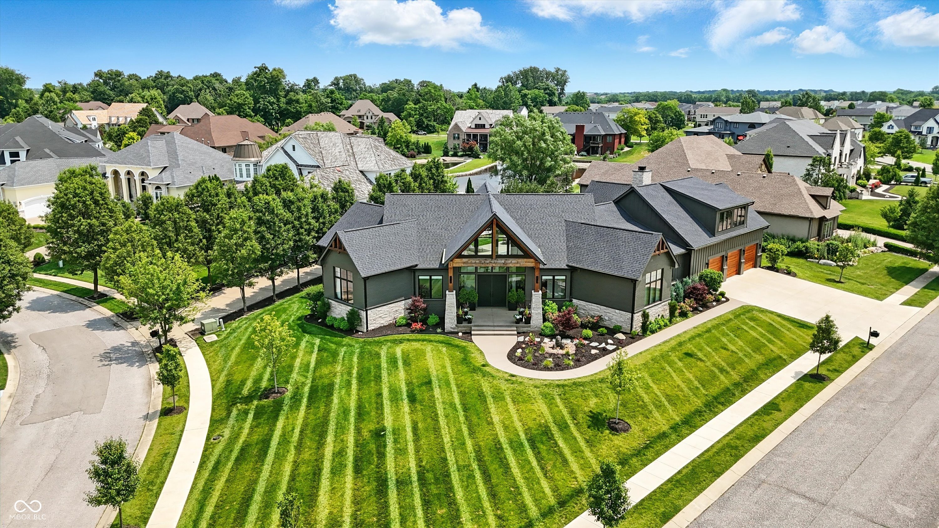 7116 Trail Ridge Lane