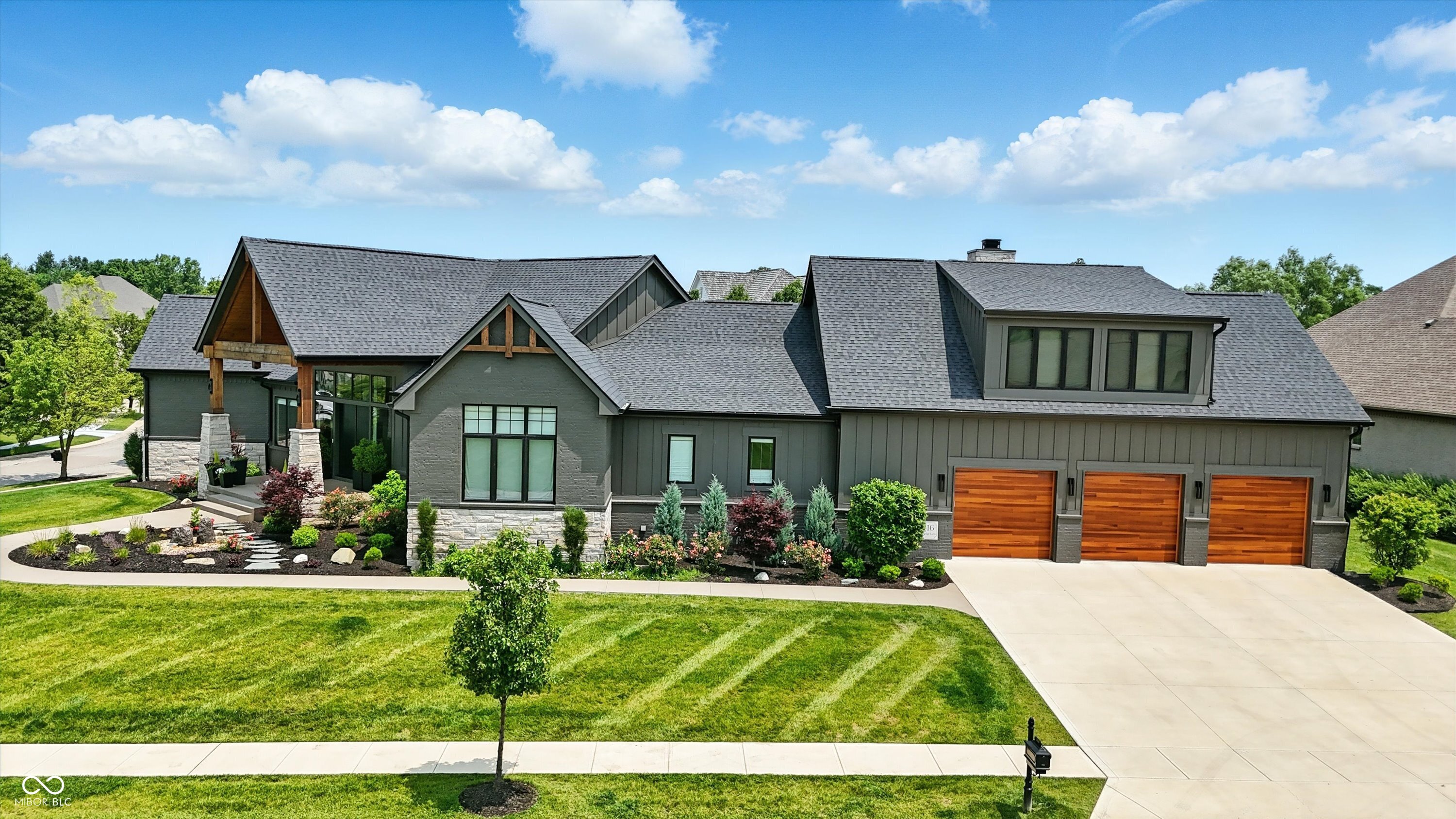 7116 Trail Ridge Lane