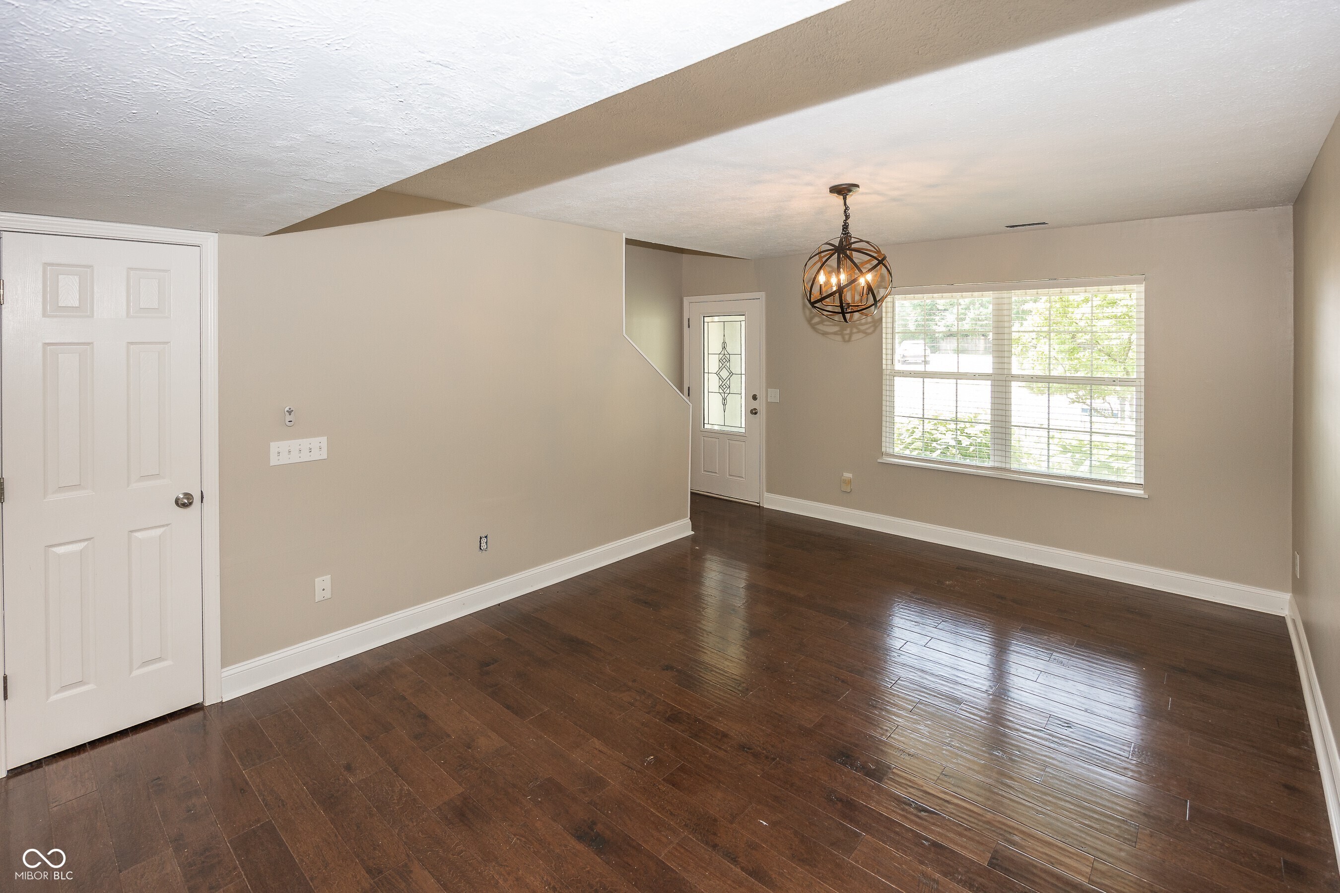 2410 Silver Court