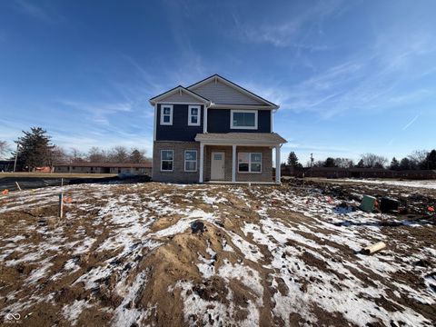 Photo of 215 Springfield Crossing, Greenfield, IN 46140 (MLS # 22079667)