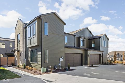 1677 Coach Drive Westfield IN 46074