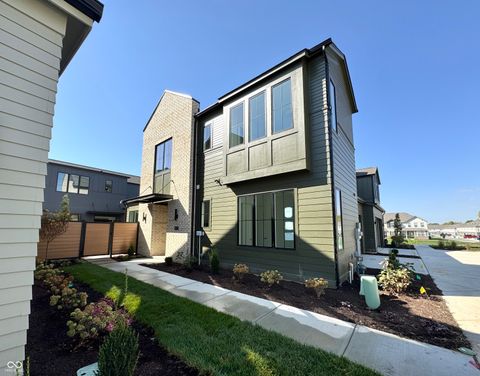 Photo of 1677 Coach Drive, Westfield, IN 46074 (MLS # 22064379)