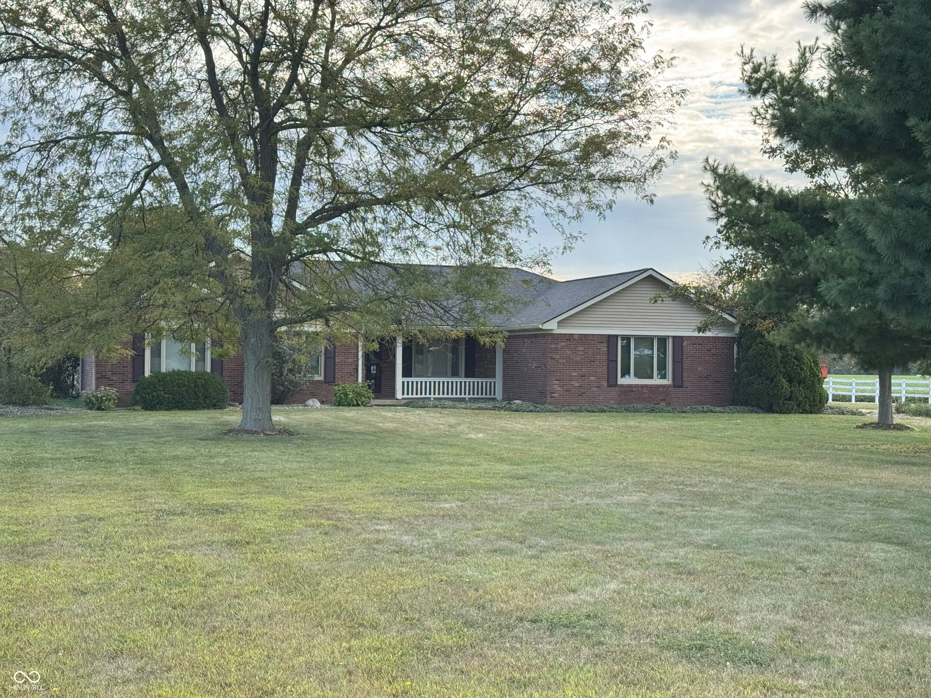Lebanon, Indiana 46052, United States, 3 Bedrooms Bedrooms, ,3 BathroomsBathrooms,Residential,Pending,207081