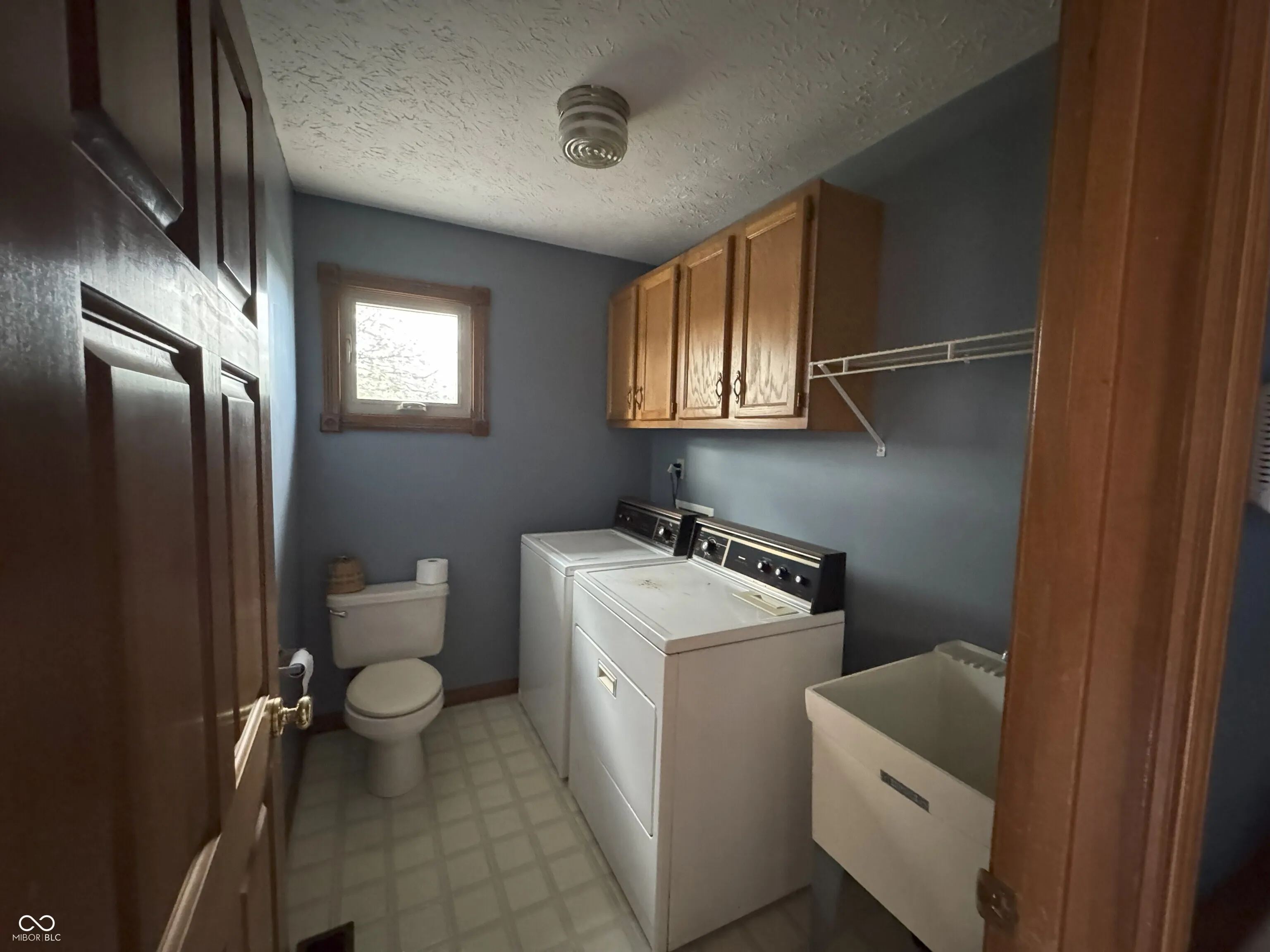 Lebanon, Indiana 46052, United States, 3 Bedrooms Bedrooms, ,3 BathroomsBathrooms,Residential,Pending,207081