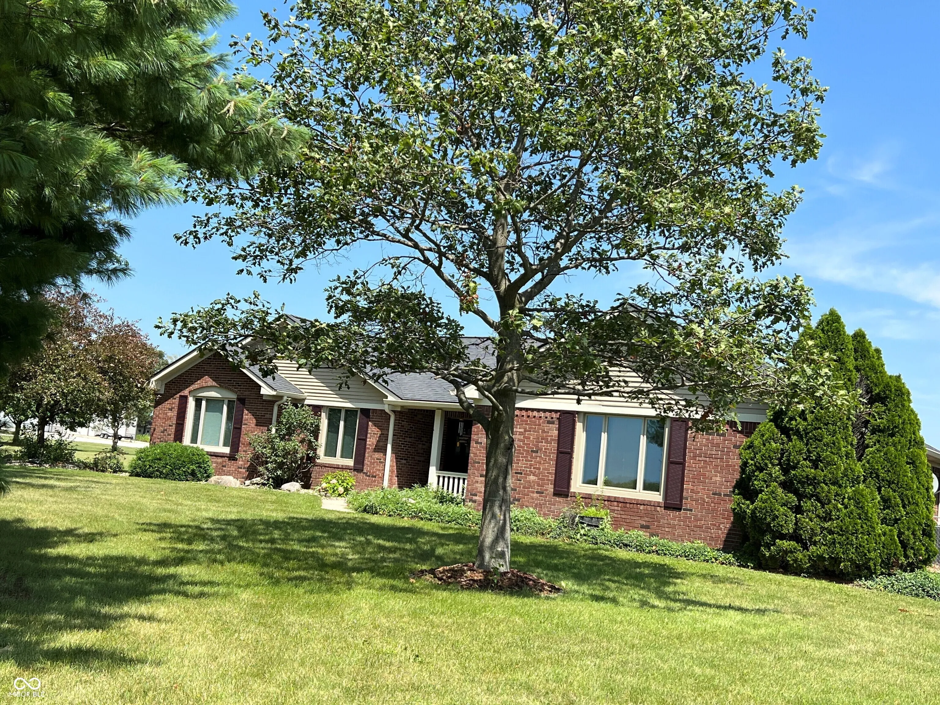 Lebanon, Indiana 46052, United States, 3 Bedrooms Bedrooms, ,3 BathroomsBathrooms,Residential,Pending,207081