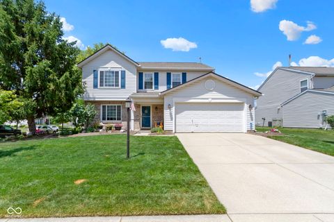 Photo of 5898 Sandalwood Drive, Carmel, IN 46033 (MLS # 22048600)
