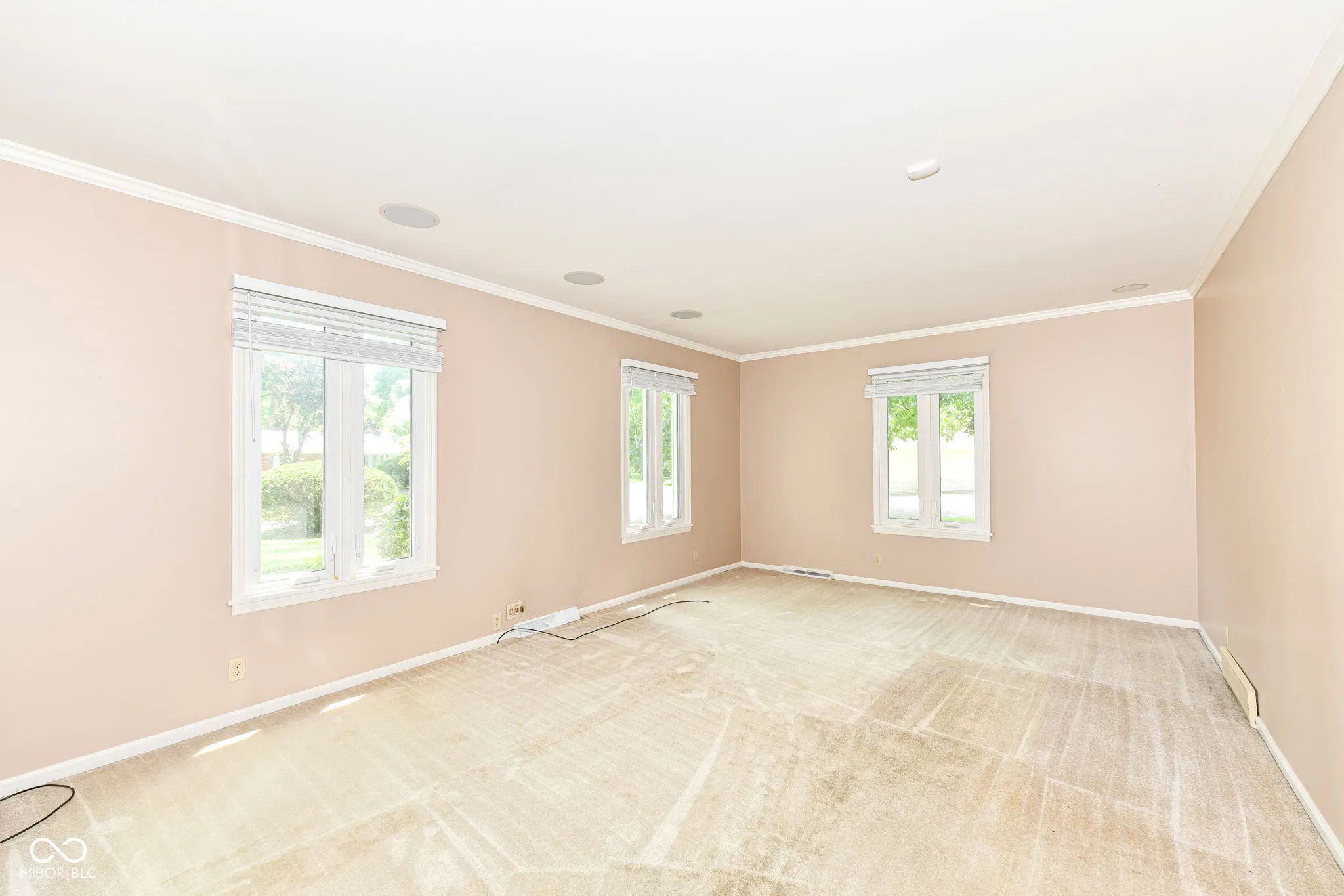 Indianapolis, Indiana 46260, United States, 4 Bedrooms Bedrooms, ,3 BathroomsBathrooms,Residential,Active,178209