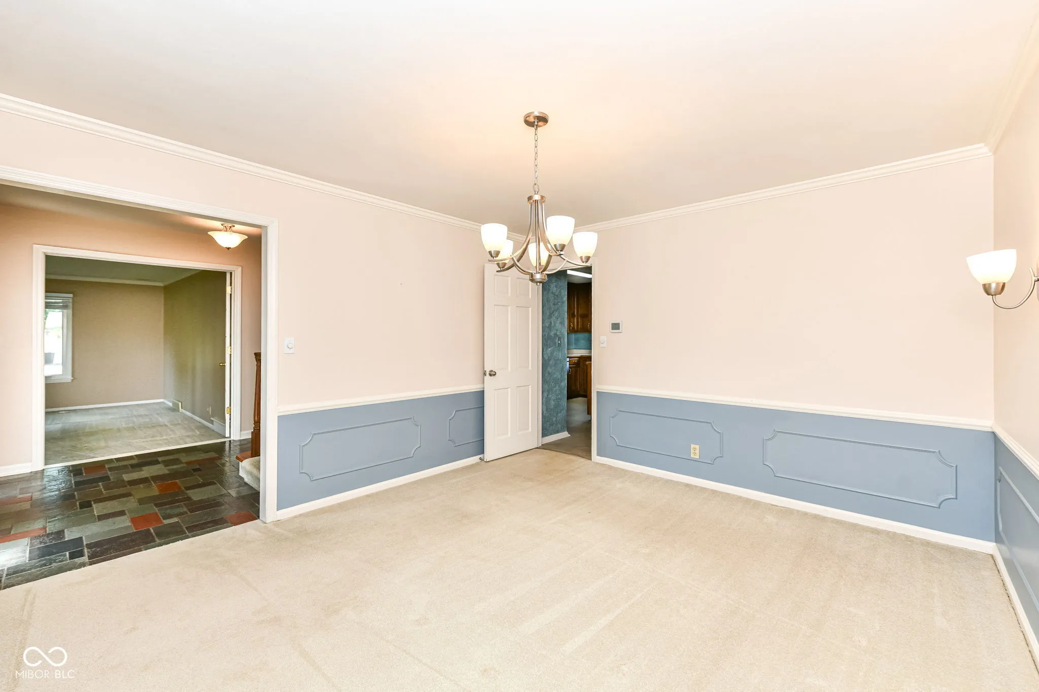 Indianapolis, Indiana 46260, United States, 4 Bedrooms Bedrooms, ,3 BathroomsBathrooms,Residential,Active,178209