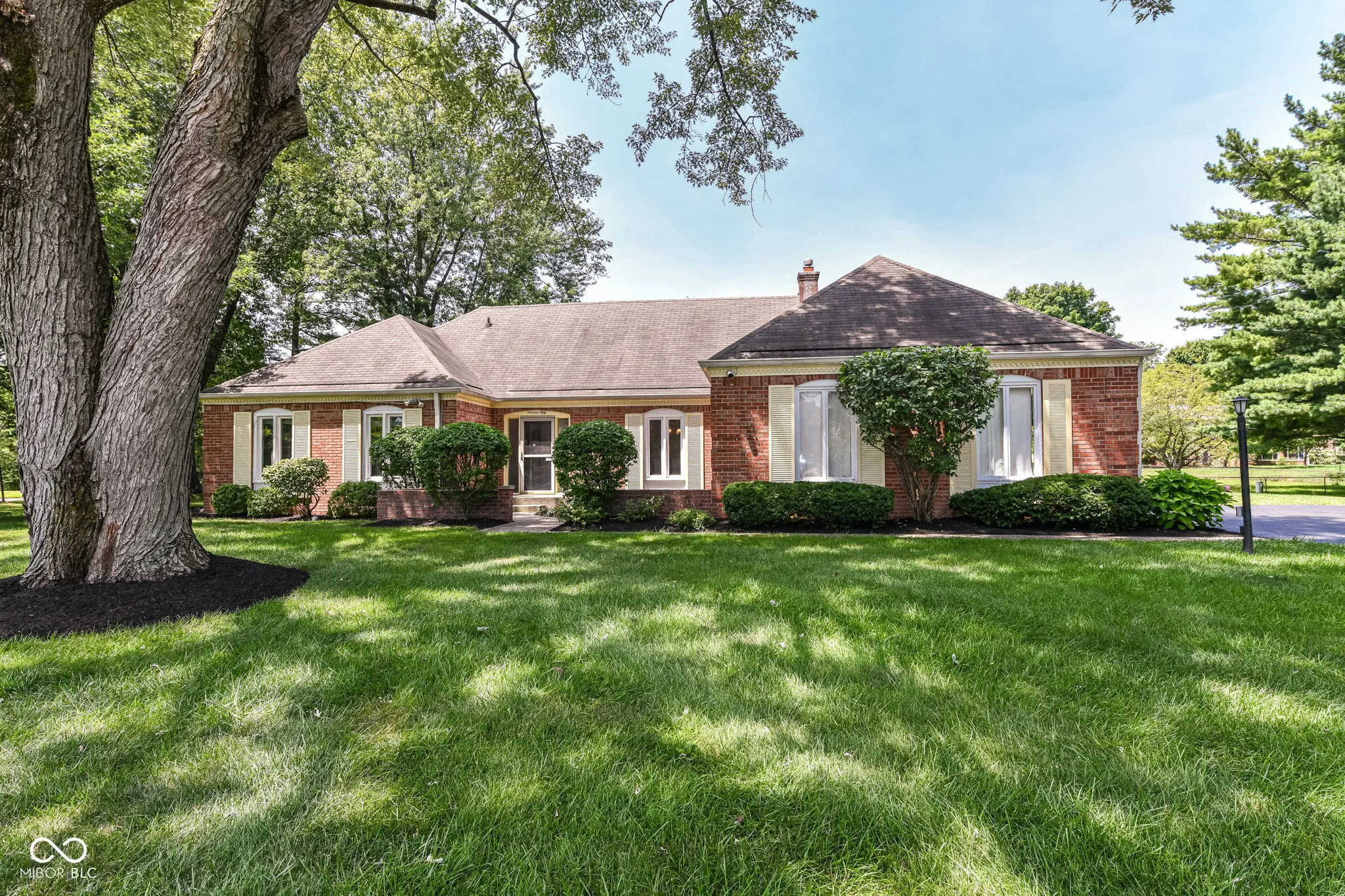 Indianapolis, Indiana 46260, United States, 4 Bedrooms Bedrooms, ,3 BathroomsBathrooms,Residential,Active,178209