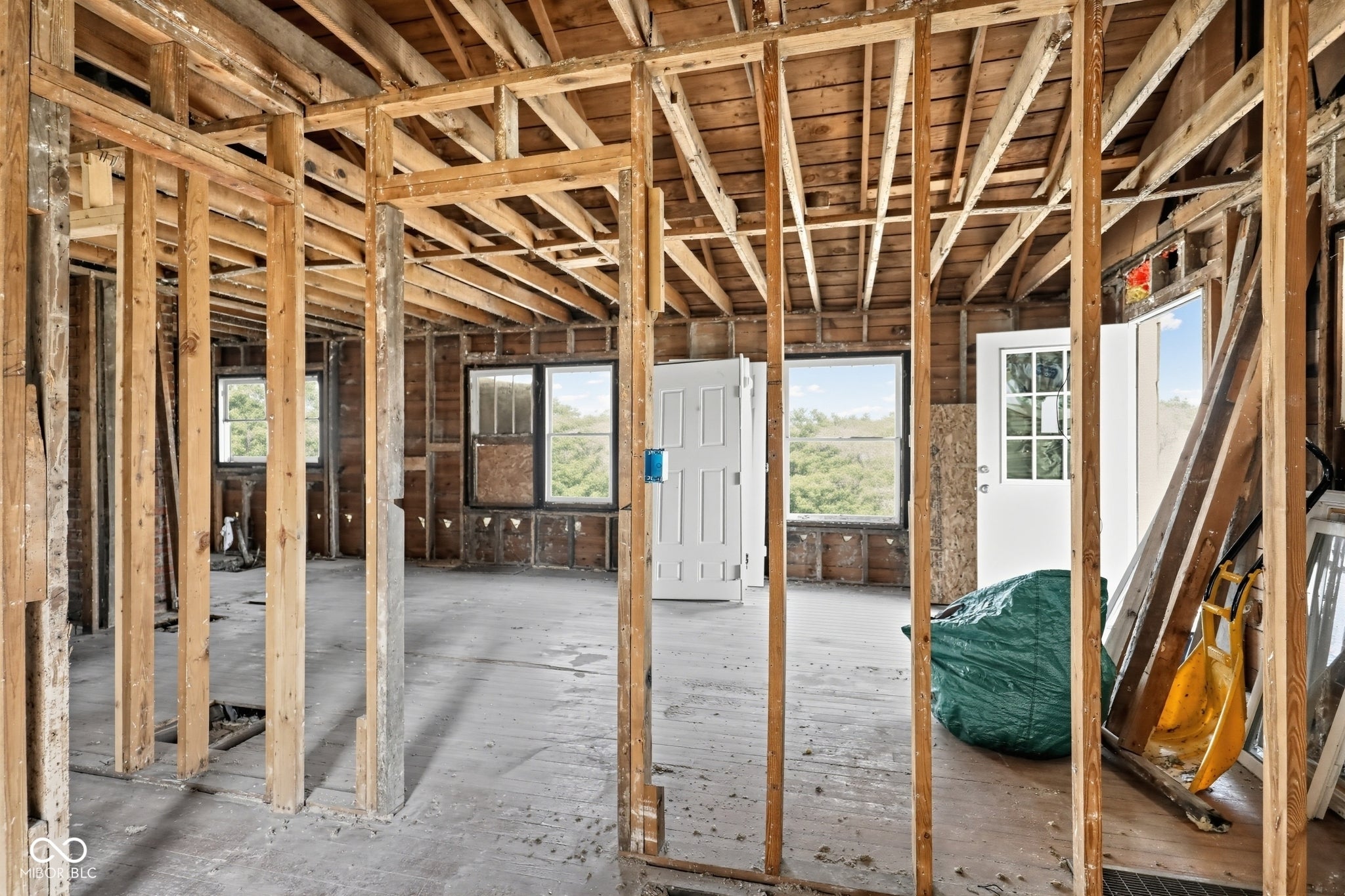 518 Marine Drive