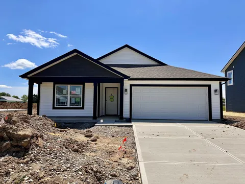 1319 Fleming Drive, Greenfield, IN 46140 - MLS#: 22033861