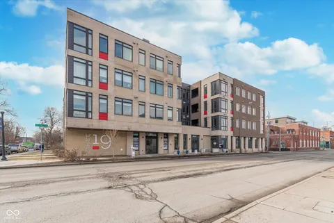 319 E 16th Street Unit 203, Indianapolis, IN 46202 - MLS#: 22024224