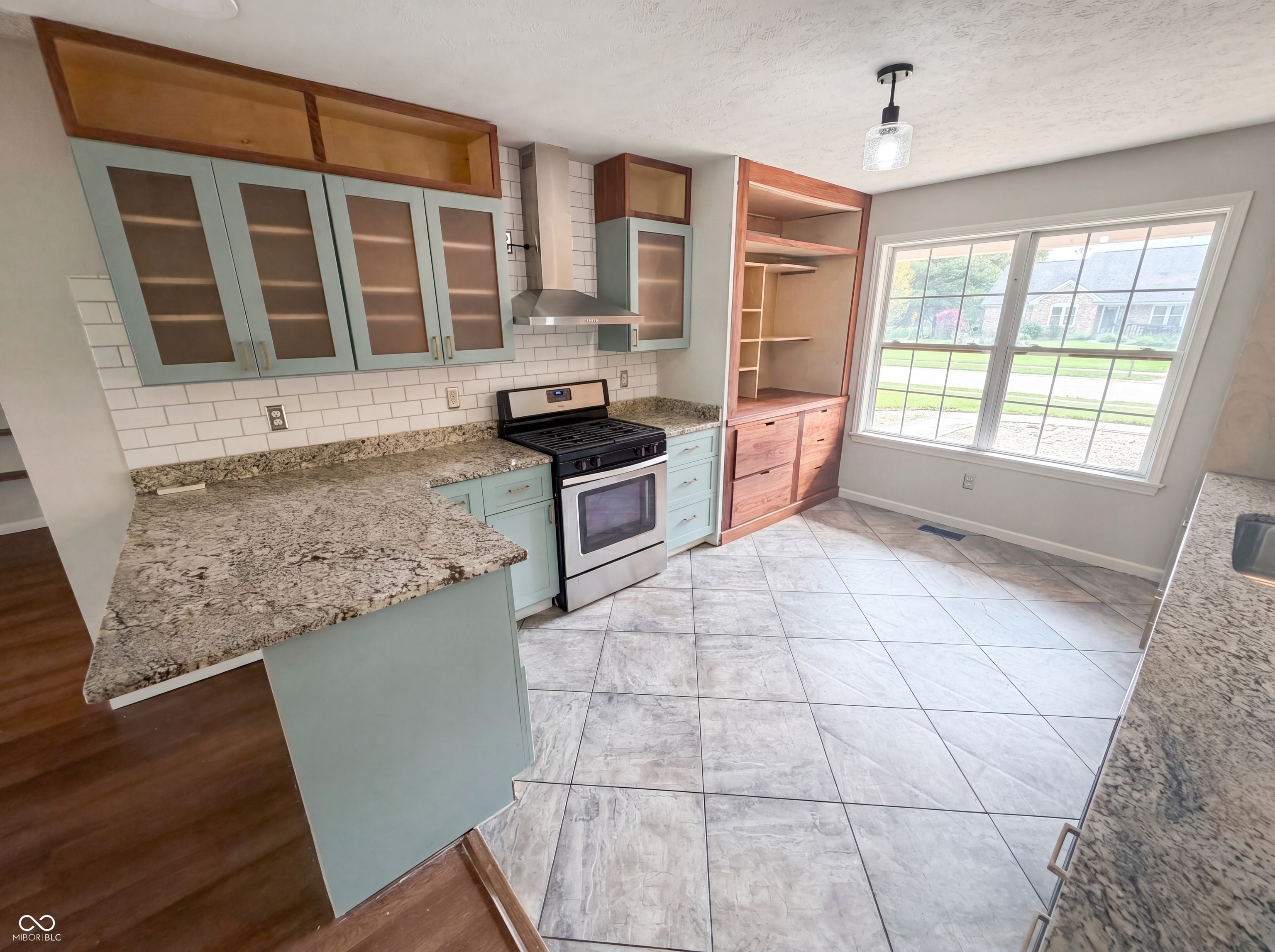 3646 Meadowlark Lane